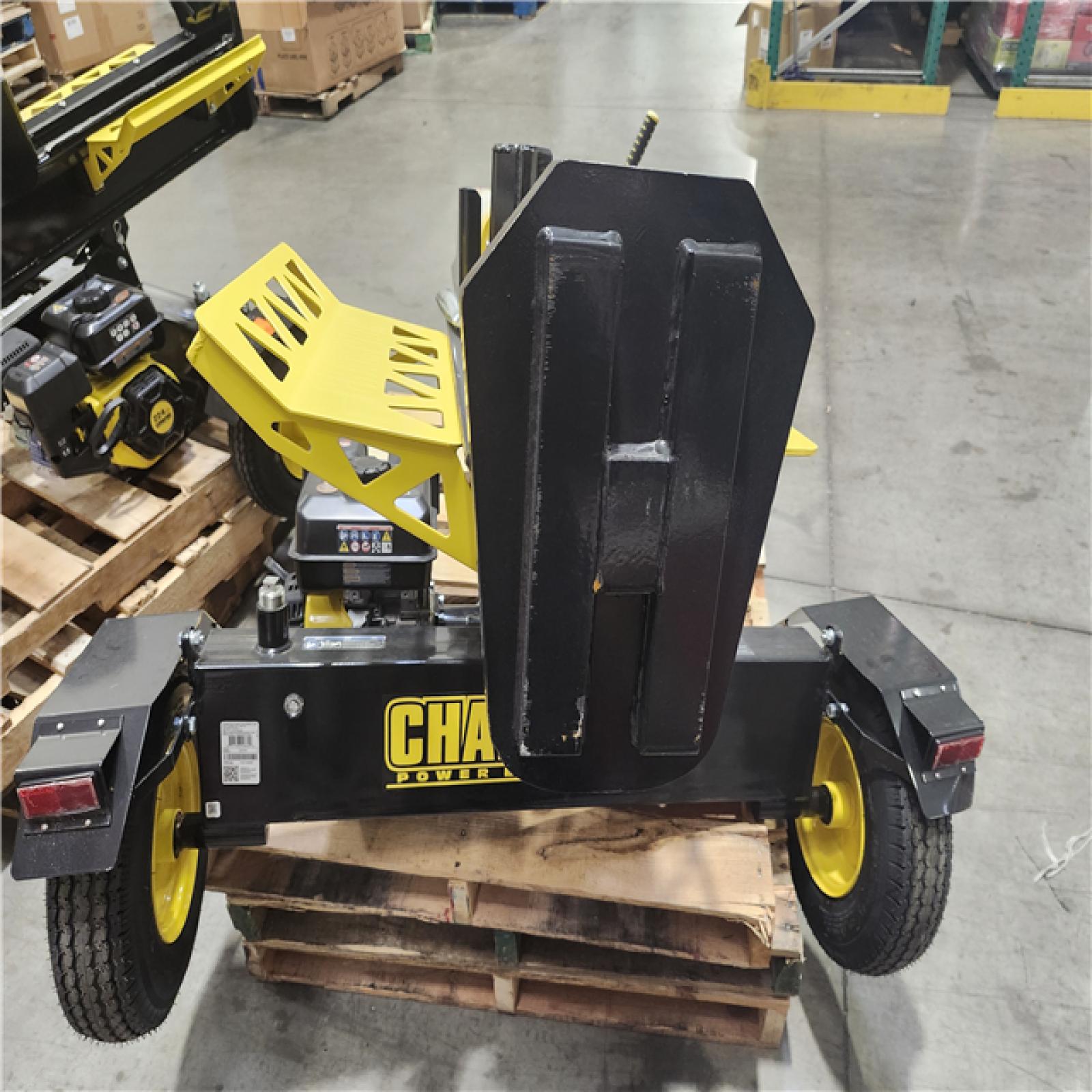 Dallas Location - As-Is Champion Power Equipment 27 Ton 224 cc Gas Log Splitter