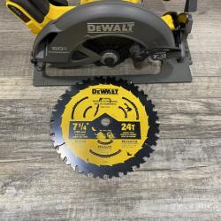 AS-IS DEWALT FLEXVOLT 60V MAX Cordless Brushless 7-1/4 in. Circular Saw with Brake (Tool Only)