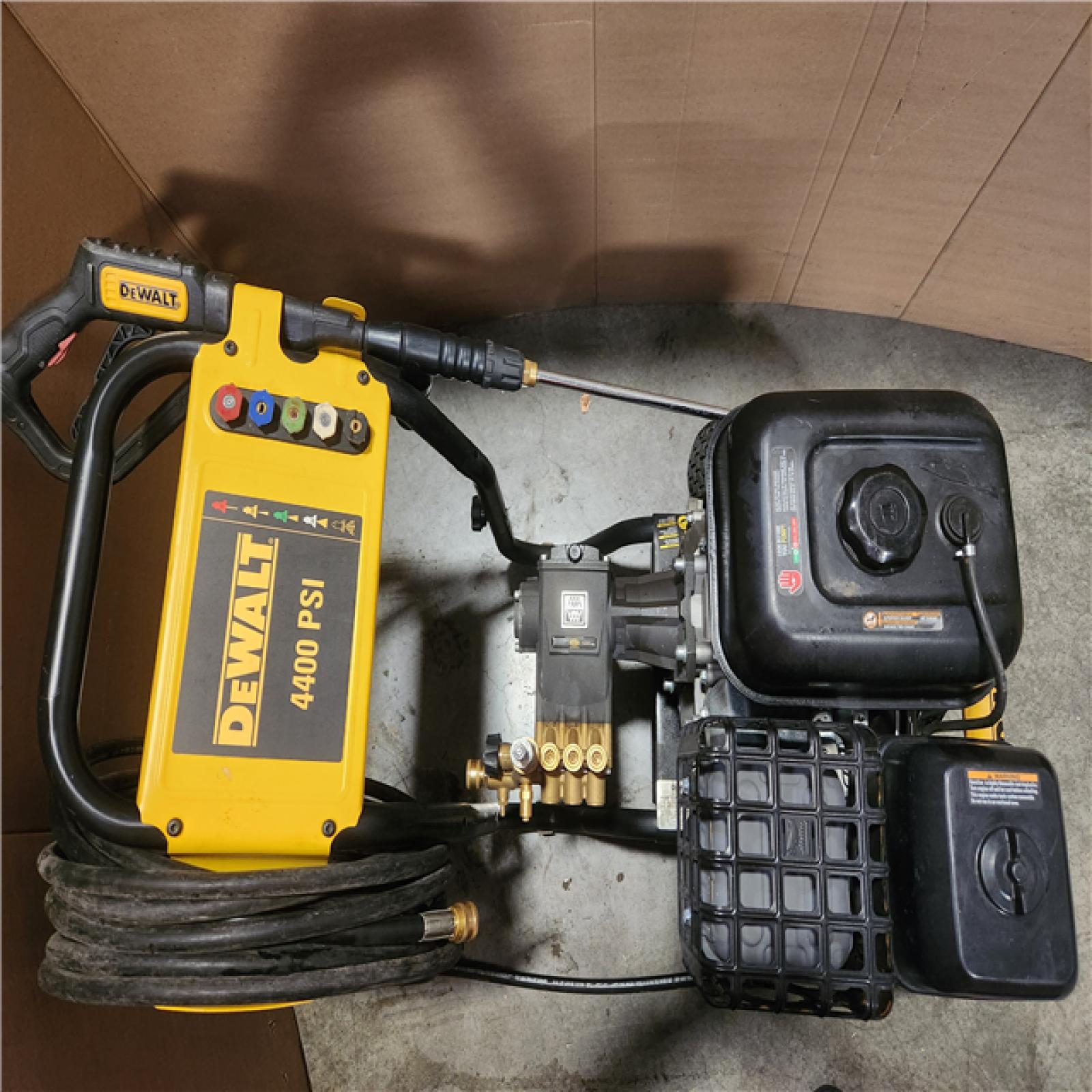Phoenix AS-IS DEWALT 4400 PSI 4.0 GPM Cold Water Gas Pressure Washer