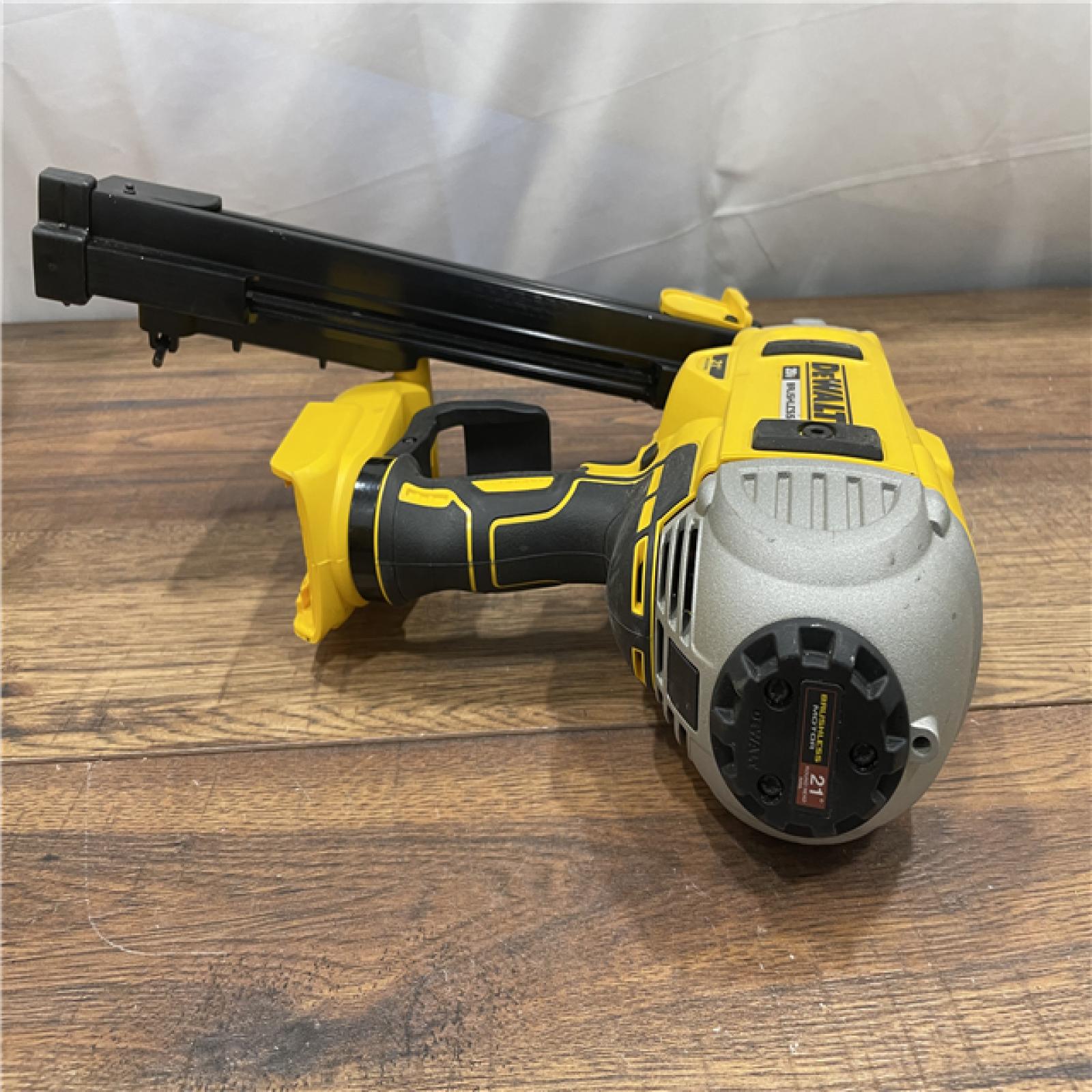 AS-IS- DeWalt DCN21PLB 20V MAX 21-Degree Plastic Collated Framing Nailer (Bare Tool)
