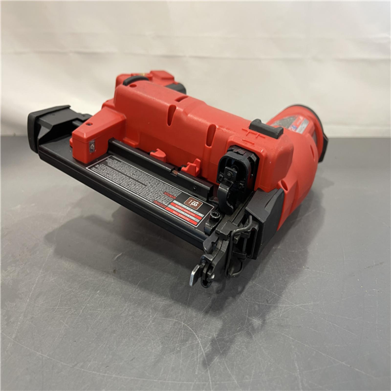 AS-IS - Milwauke M18 FUEL 18 Gauge Brad Nailer (Tool Only)