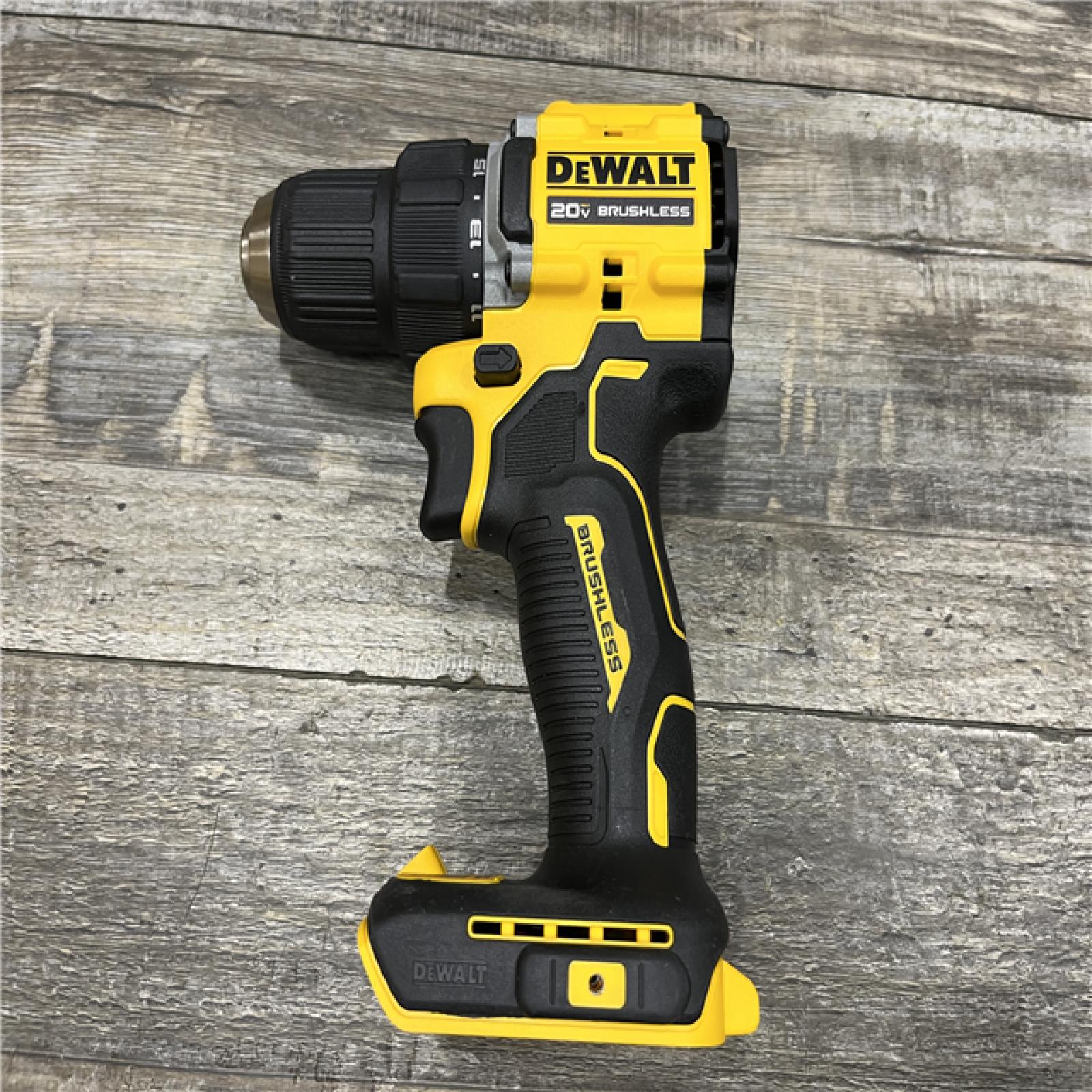 AS-IS DEWALT Atomic 20V Lithium-Ion Cordless Compact 1/2 in. Drill/Driver Kit