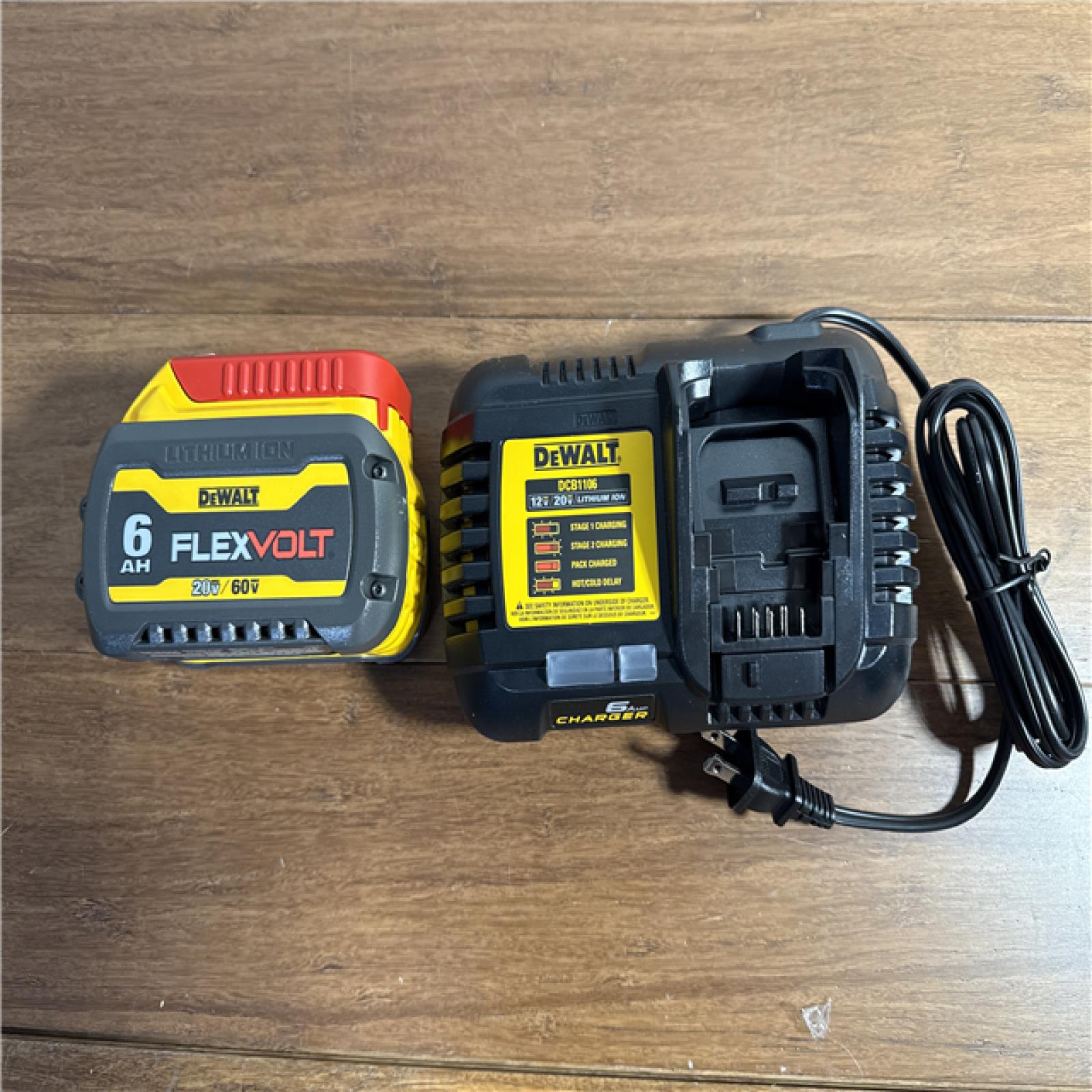 California NEW DeWalt Flex Volt 6AH Battery & Charger