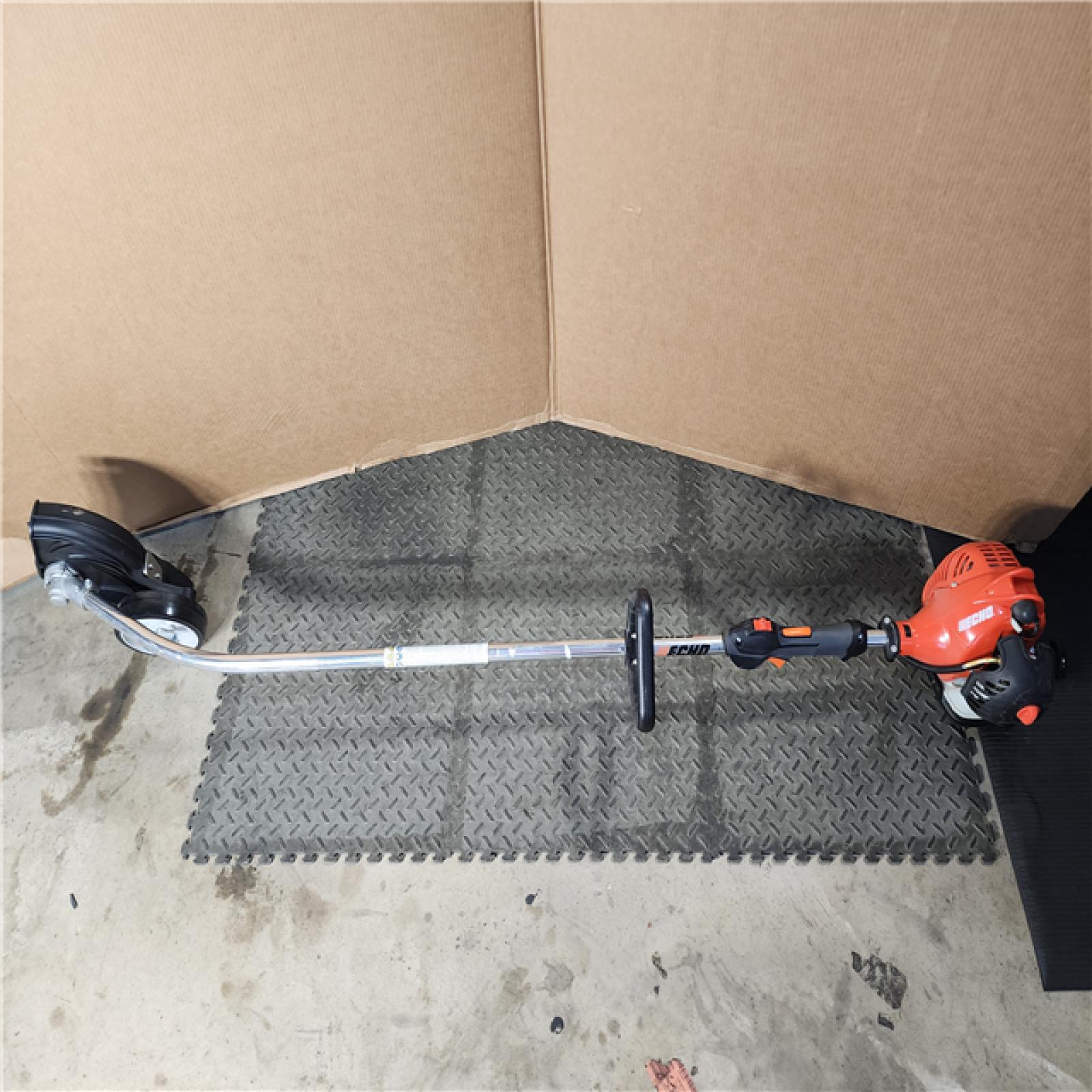 HOUSTON LOCATION - AS-IS ECHO 21.2 cc Gas 2-Stroke Lawn Edger