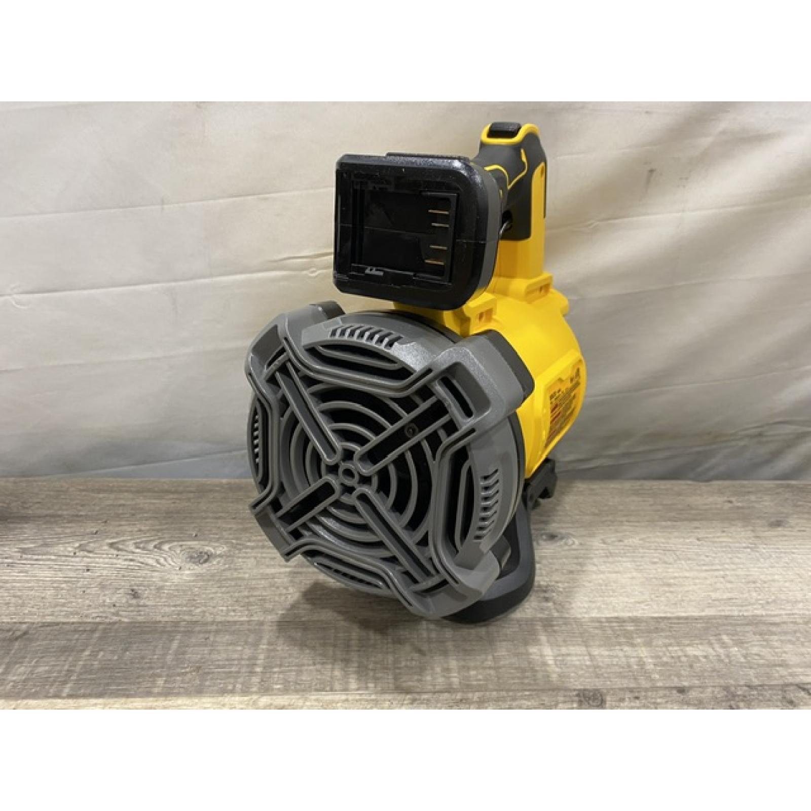 AS-IS DEWALT 20V MAX* XR Brushless Cordless Handheld Blower Kit