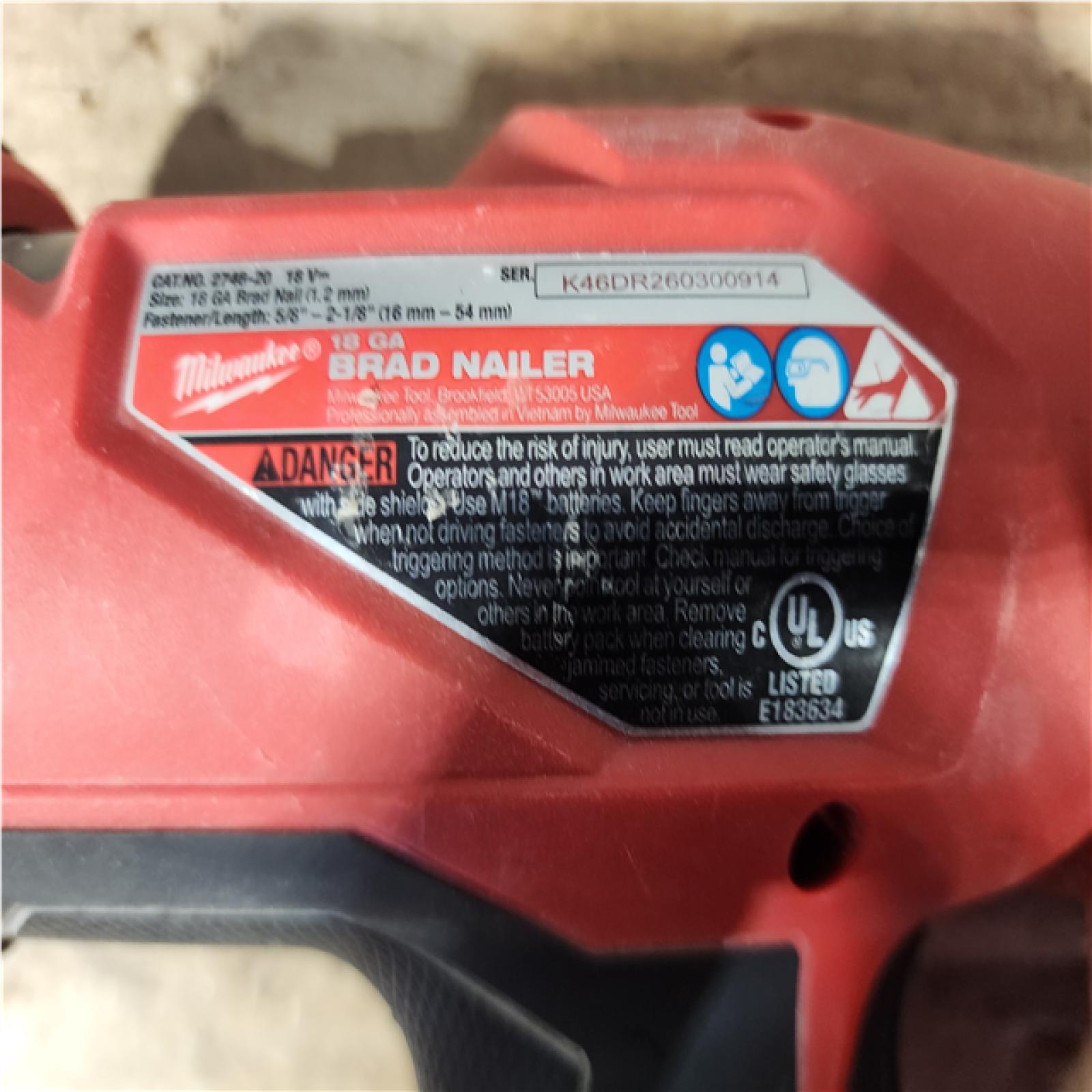 HOUSTON LOCATION - AS - IS Milwaukee FUEL 18-Volt Lithium-Ion Brushless Cordless Gen II 18-Gauge Brad Nailer (Tool-Only)