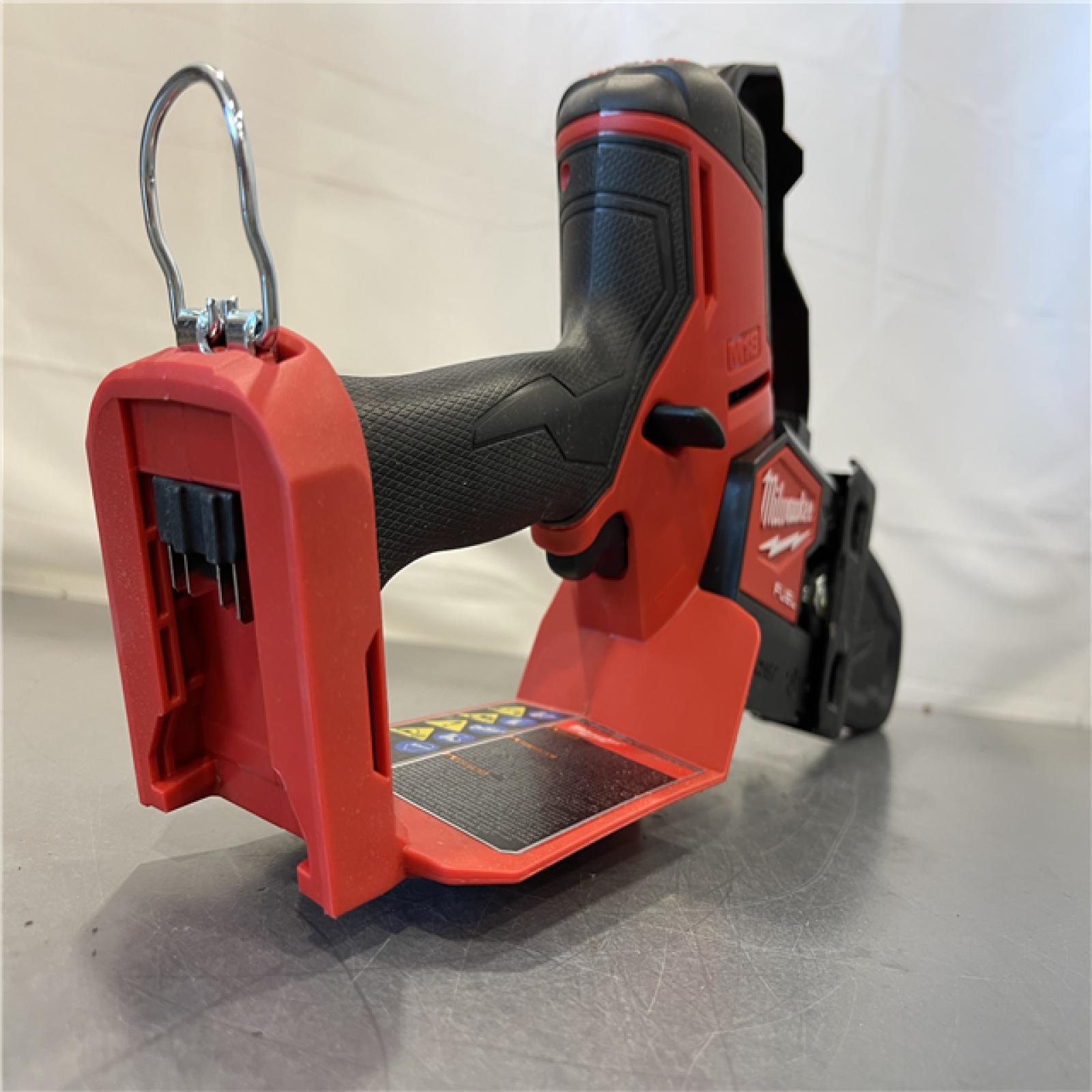 AS-IS - Milwaukee M18 FUEL 18V Lithium-Ion Brushless Battery 8 in. HATCHET Pruning Saw