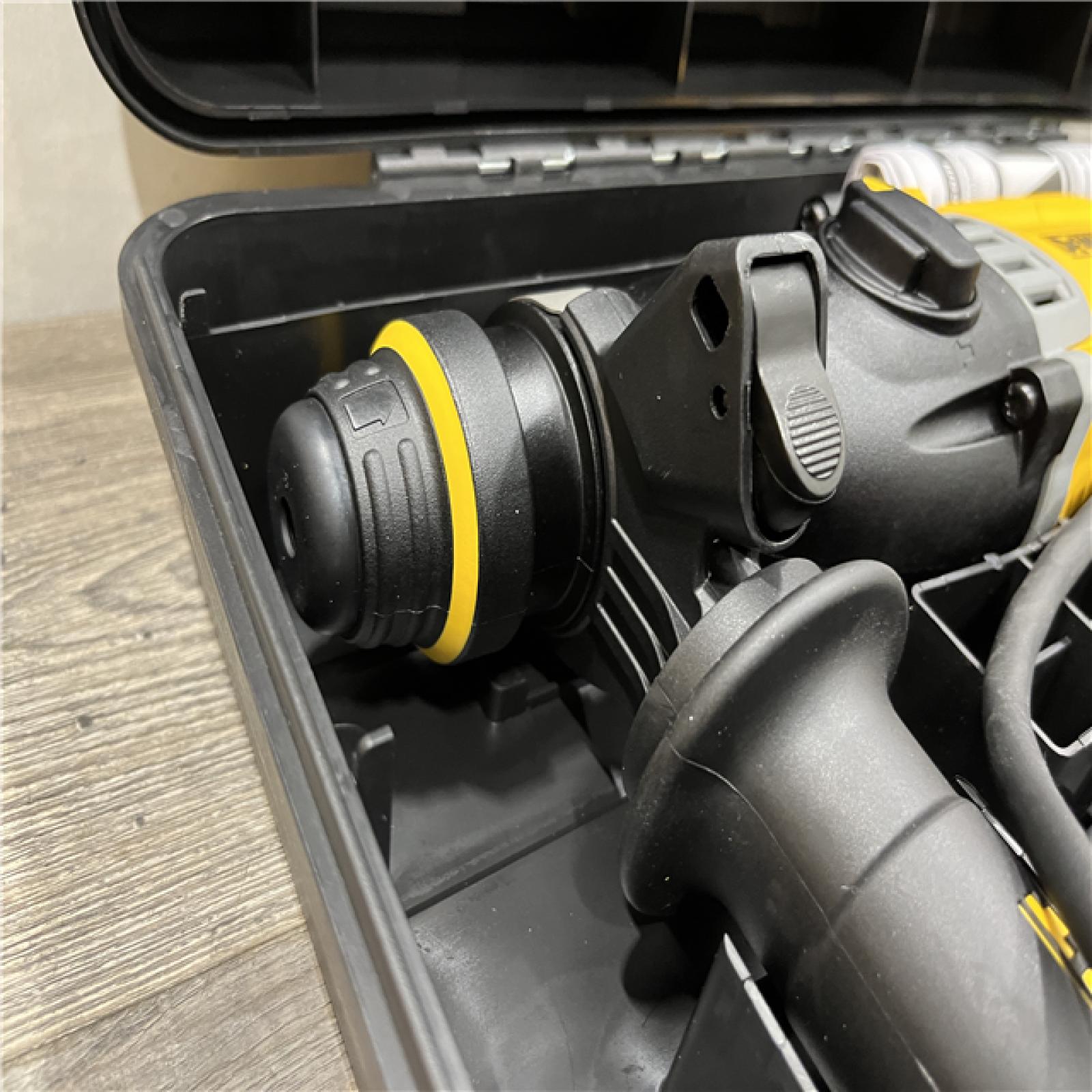 AS-IS DEWALT 8.5 Amp 1-1/8 in. Corded SDS-PLUS D-Handle Concrete/Masonry Rotary Hammer Drill