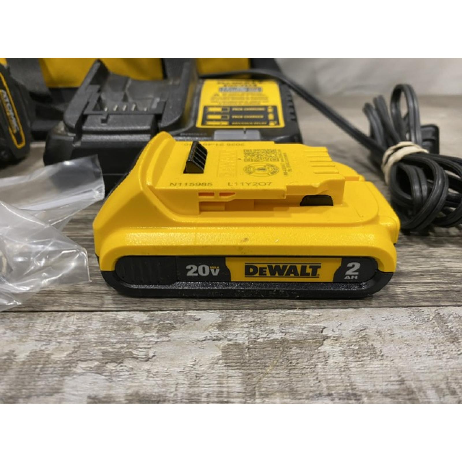 AS-IS DEWALT Atomic 20V Lithium-Ion Cordless Compact 1/2 in. Drill/Driver Kit