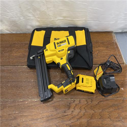 AS-IS DEWALT 20V MAX XR 18 Gauge Brad Nailer Kit