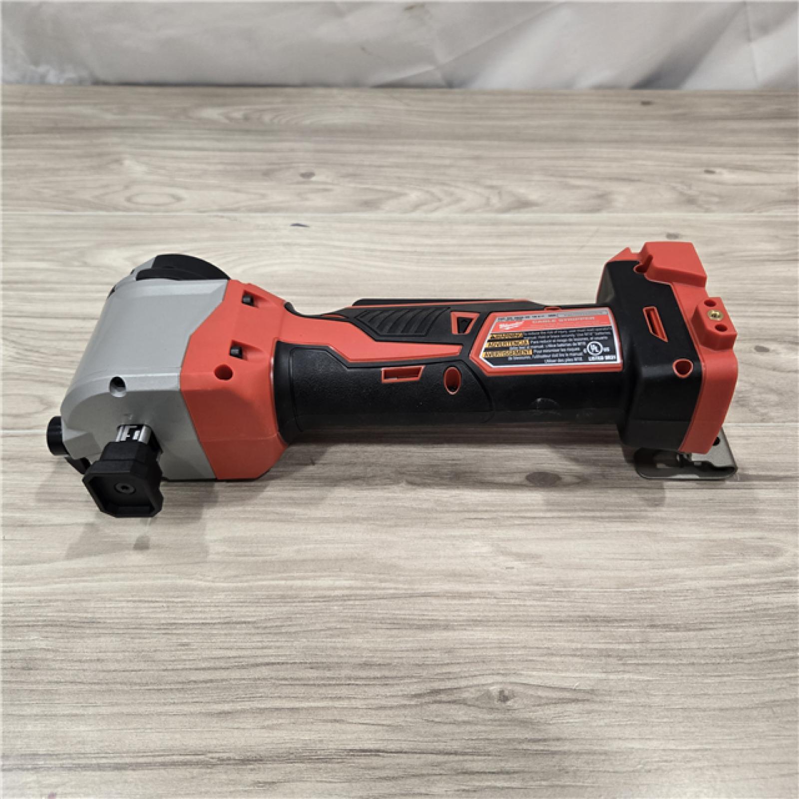 AS-IS Milwaukee-2935AL-21 M18 Cable Stripper Kit
