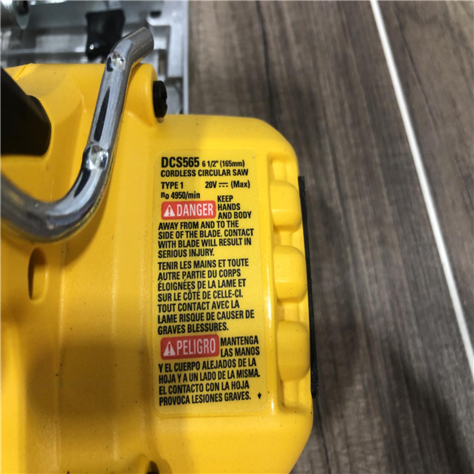AS-IS DEWALT 20V MAX Cordless Brushless 6-1/2 in. Sidewinder Style Circular Saw (Tool Only)