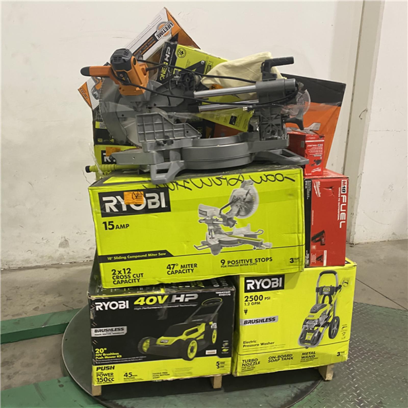 Dallas Location - As-Is Tool Pallet