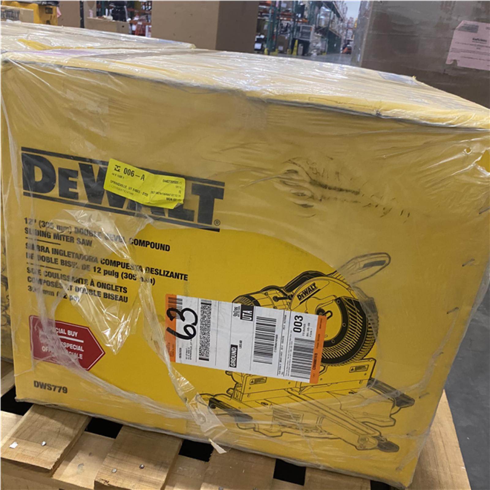 NEW- DeWalt 15 Amps 12 in. Corded Dual-Bevel Sliding Compound Miter Saw