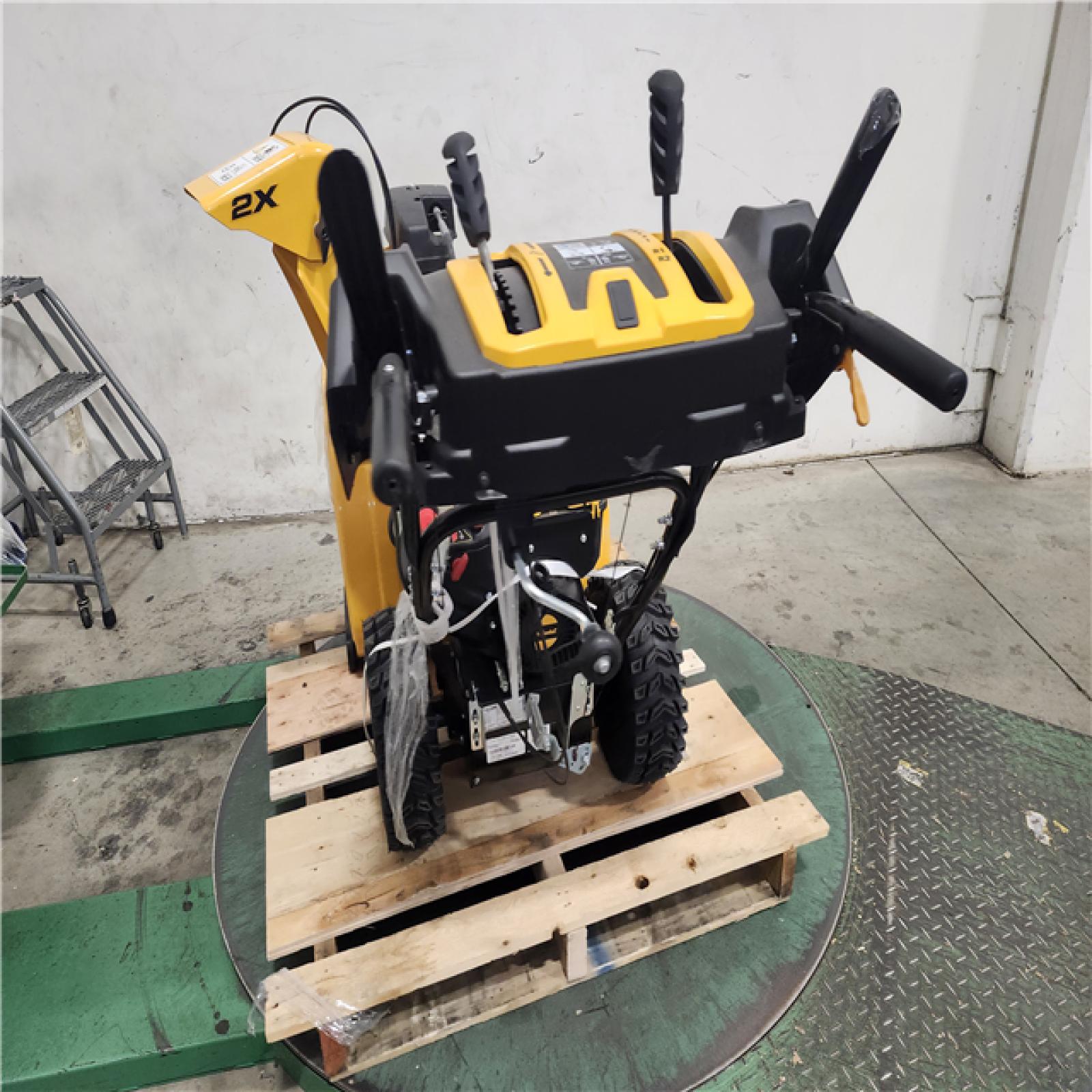 Dallas Location - As-Is Cub Cadet 2X 26 in. 243cc Gas Snow Blower