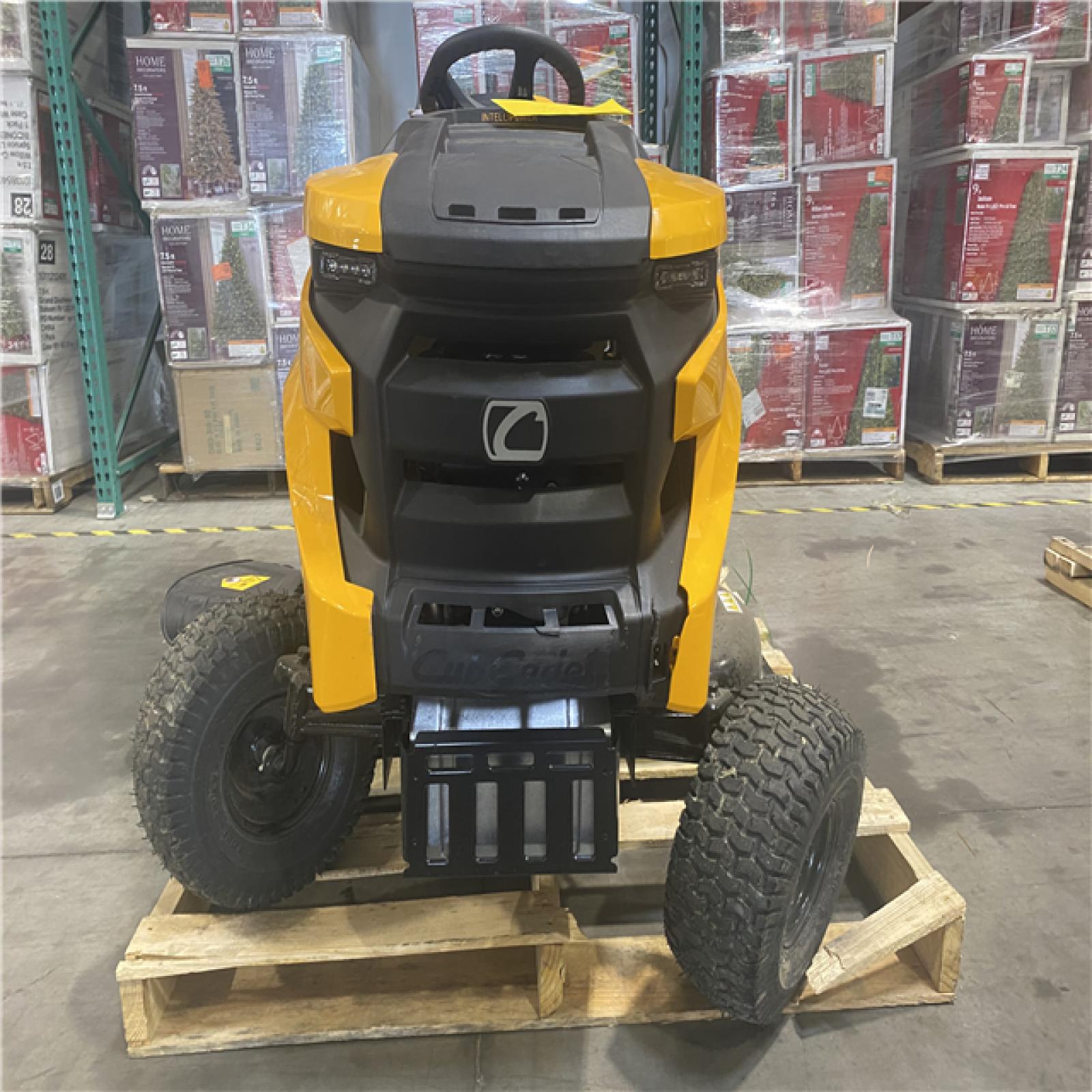 Dallas Location - As-Is Cub Cadet XT1 Enduro LT 42 in. Gas Riding Lawn Tractor