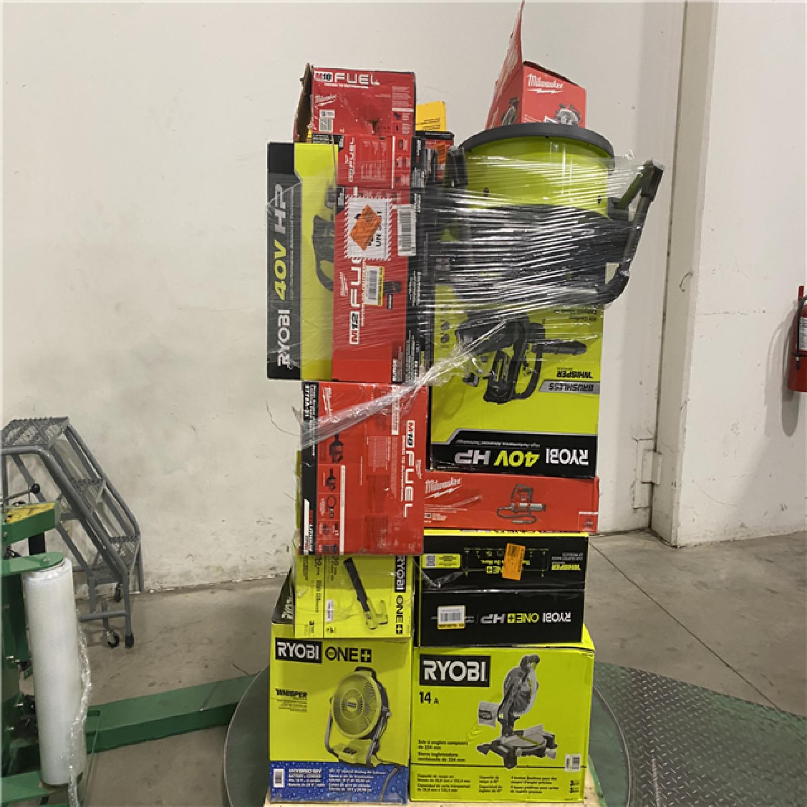 Dallas Location - As-Is Tool Pallet