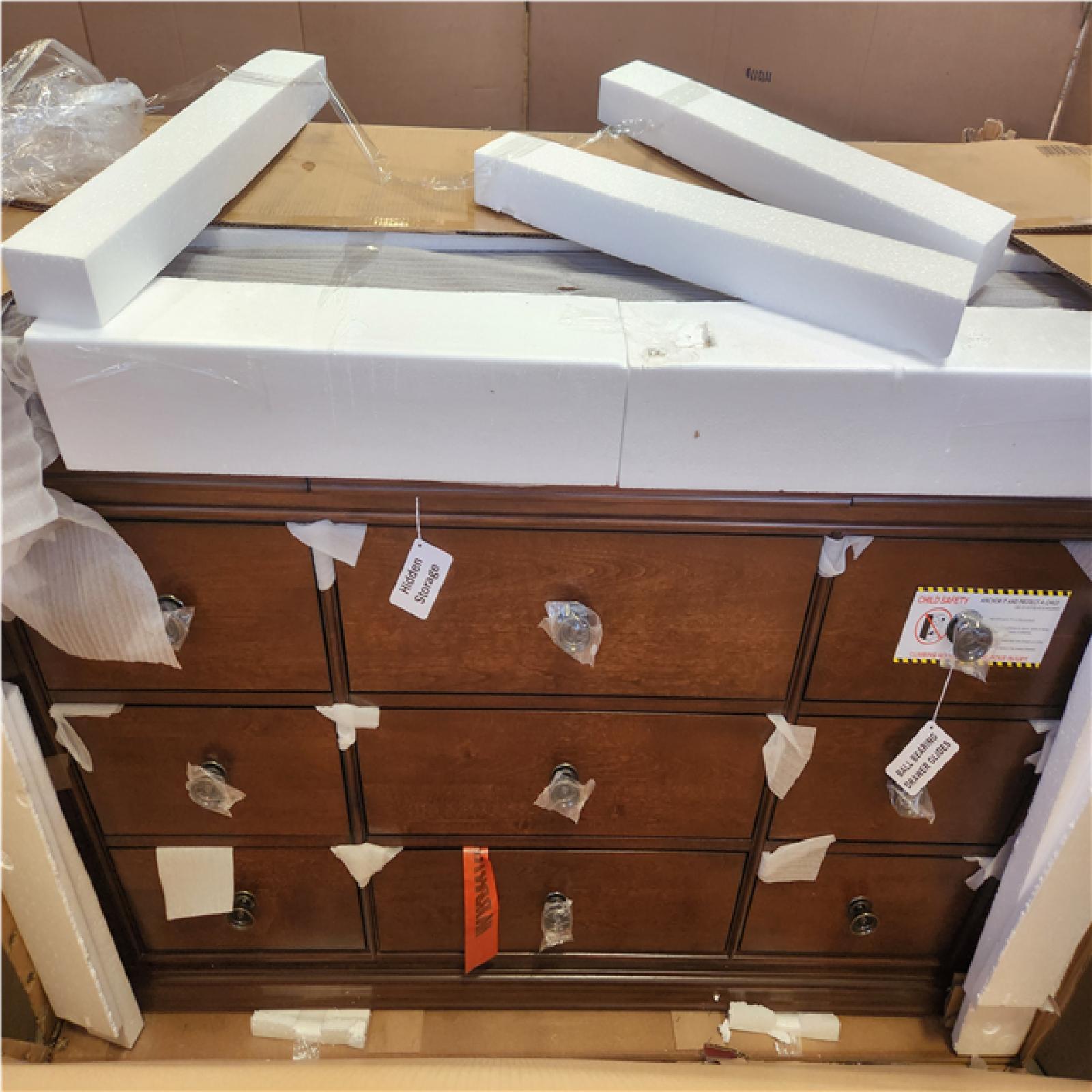 Phoenix NEW Conley 9-Drawer Cherry Dresser