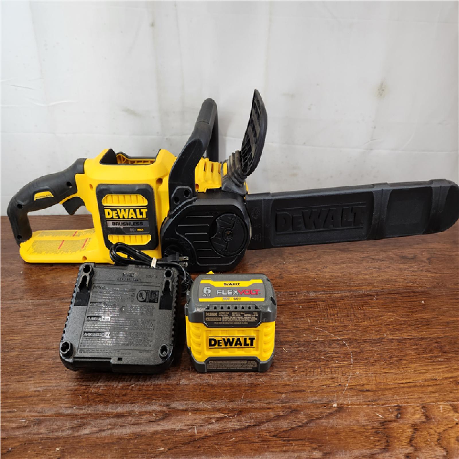 AS-IS DEWALT 60V MAX Lithium-Ion Brushless Cordless 16in. Chainsaw Kit