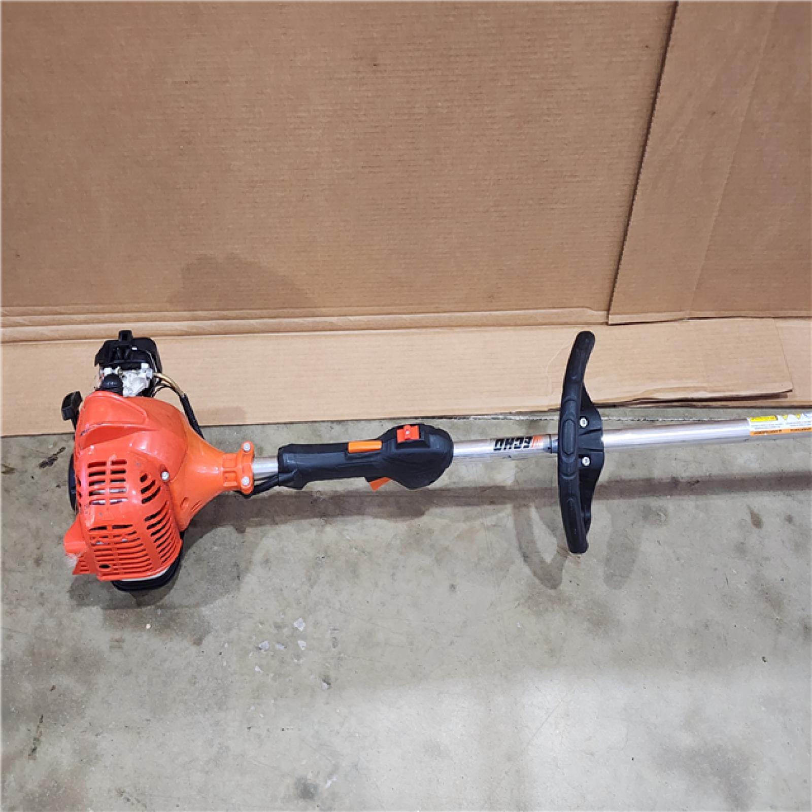 HOUSTON LOCATION - AS-IS Echo 16 Inch 21.2 CC Engine Straight Shaft String Trimmer - SRM-2120