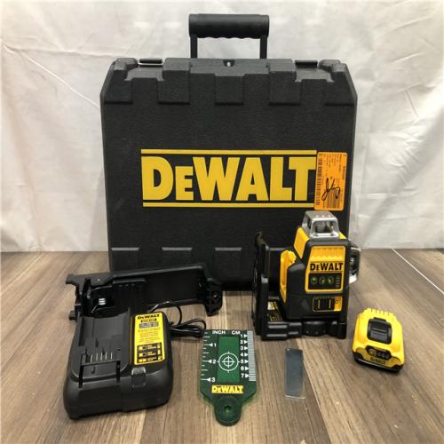 AS-IS DEWALT 12V MAX Lithium-Ion 100 ft. Green Self-Leveling 3-Beam 360 Degree Laser Level Kit