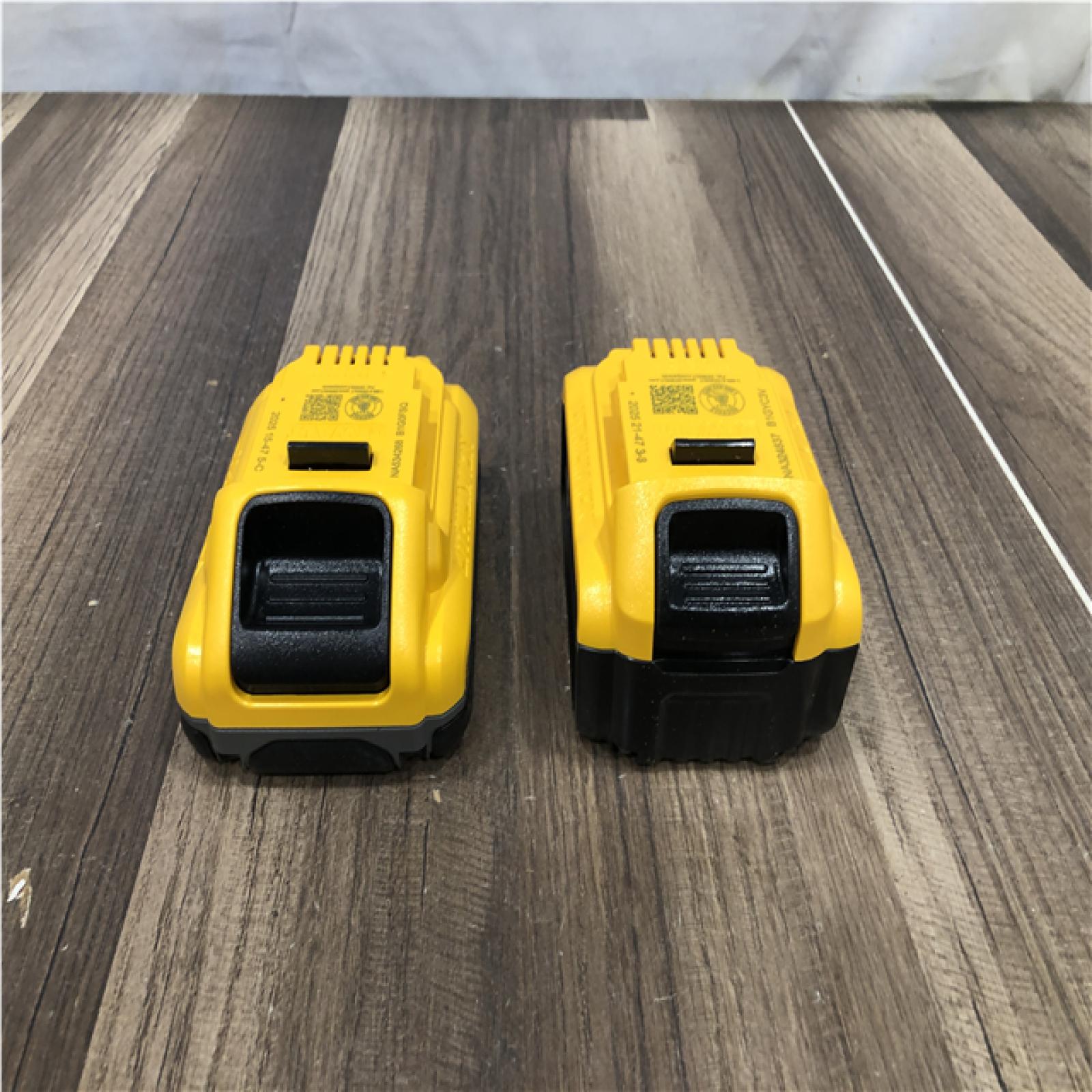 AS-IS DEWALT 20V MAX Lithium-Ion Starter Kit