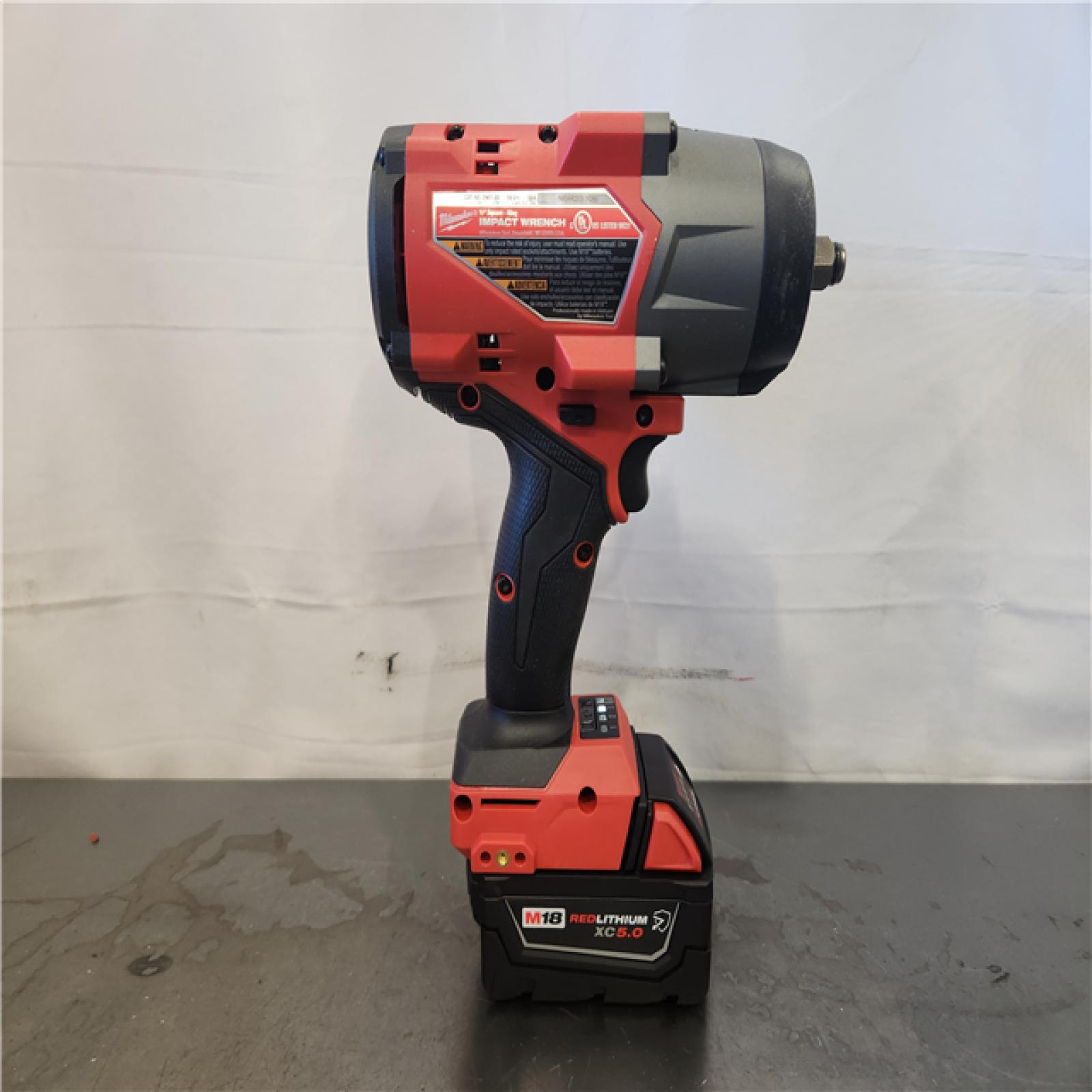 AS-IS- Milwaukee FUEL 18V Lithium-Ion Brushless Cordless 1/2 in. Impact Wrench w/Friction Ring Kit