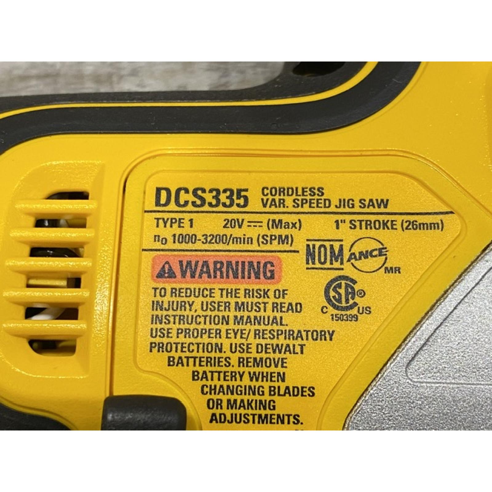 AS-IS DEWALT 20V MAX XR Cordless Barrel Grip Jigsaw (Tool Only)
