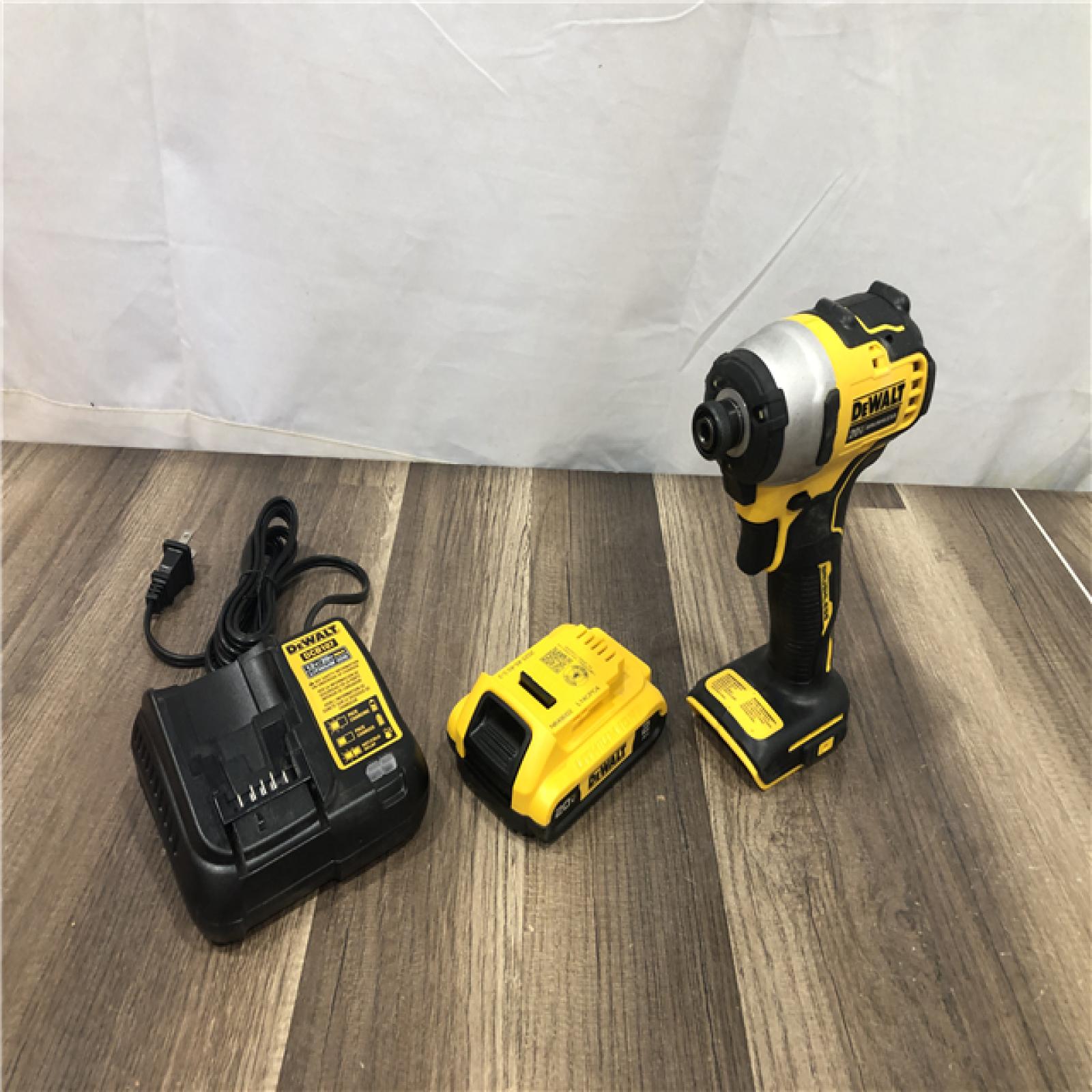 AS-IS DEWALT Atomic 20V Max Lithium-Ion Brushless Cordless Compact 1/4 in. Impact Driver Kit