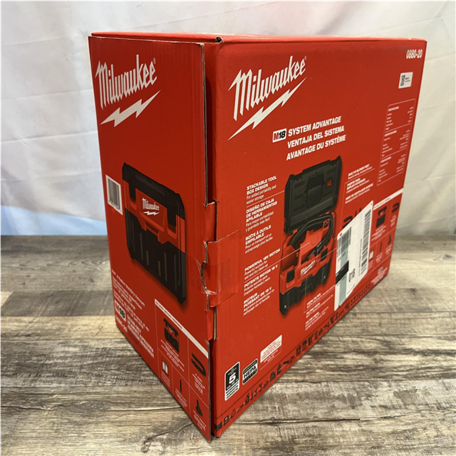 NEW - Milwaukee 18-Volt 2 Gal. Lithium-Ion Cordless Wet/Dry Vacuum (Vacuum-Only)