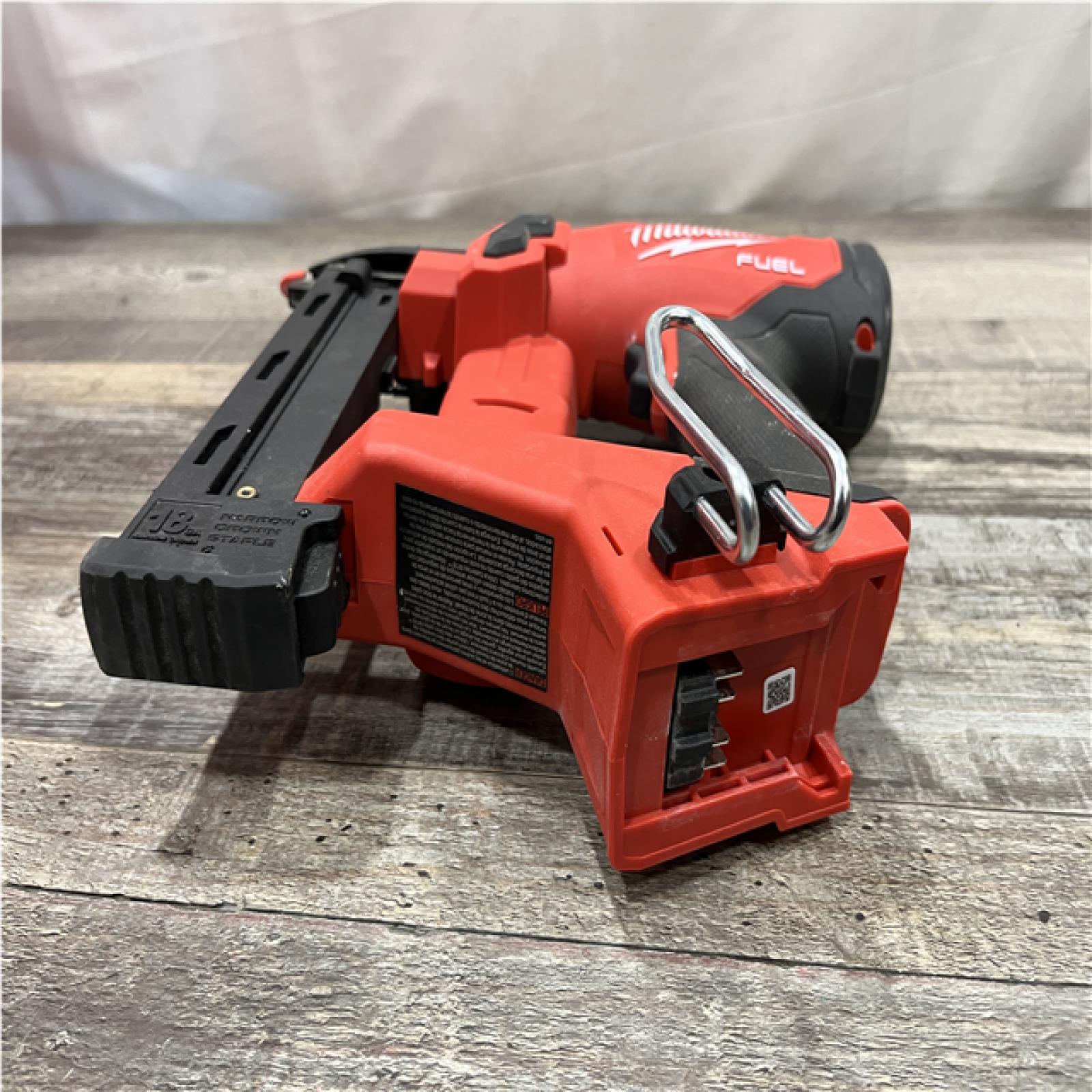AS-IS Milwaukee FUEL 18-Volt Lithium-Ion Brushless Cordless 18-Gauge 1/4 in. Narrow Crown Stapler (Tool-Only)