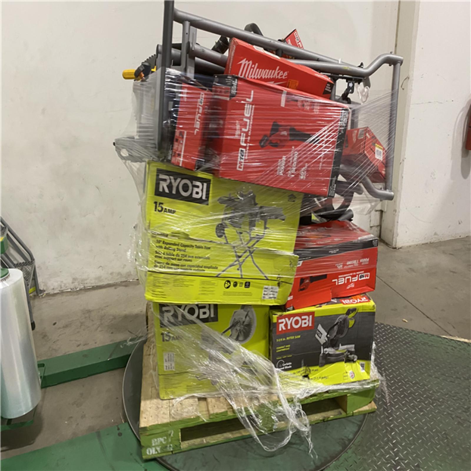 Dallas Location - As-Is Tool Pallet