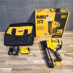 HOUSTON LOCATION - AS-IS DEWALT 20V MAX XR 16-Gauge Electric Cordless Angled Finishing Nailer Kit