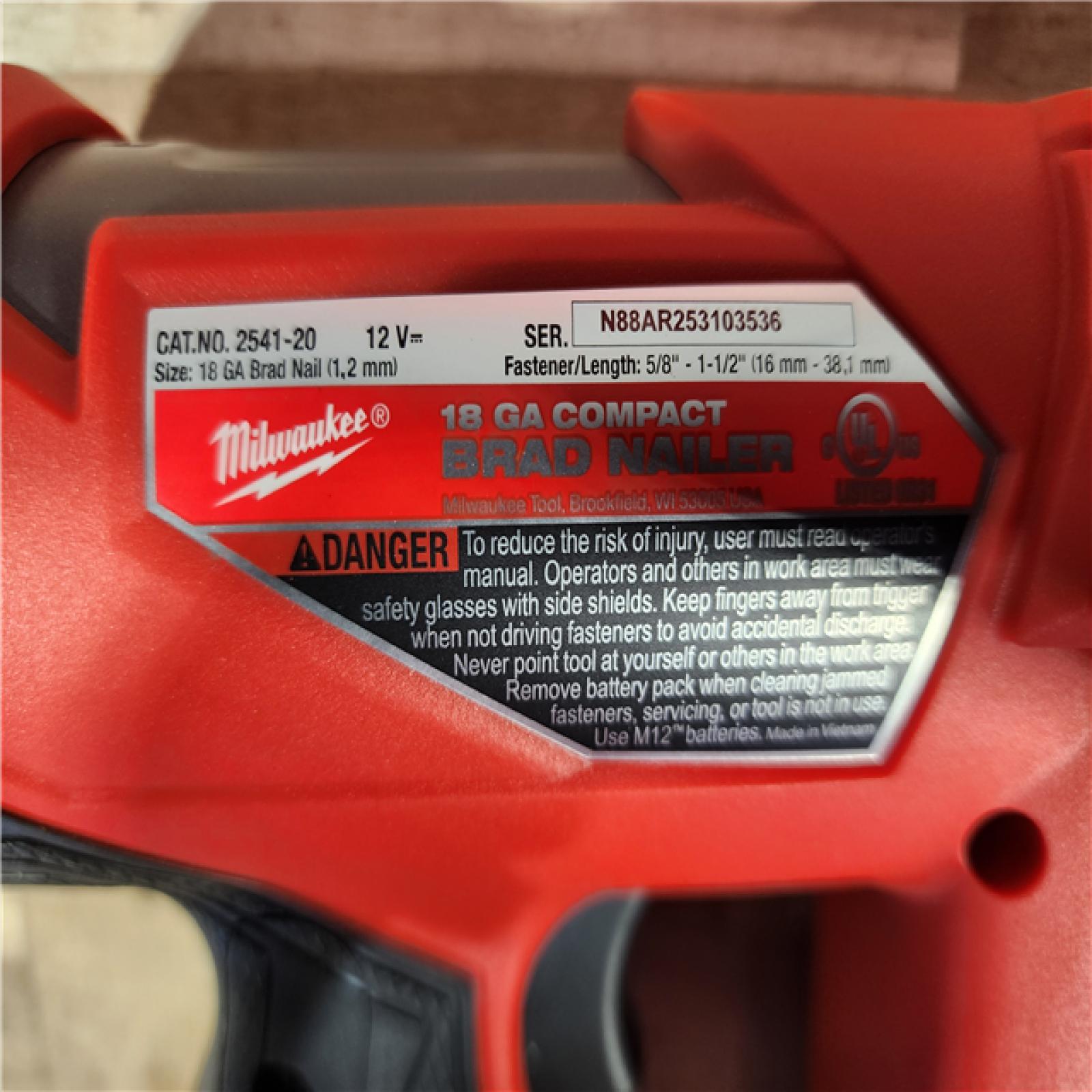 HOUSTON LOCATION - AS-IS Milwaukee FUEL 12-Volt Lithium-Ion Brushless Cordless 18-Gauge 1-1/2 in. Compact Brad Nailer (Tool Only)