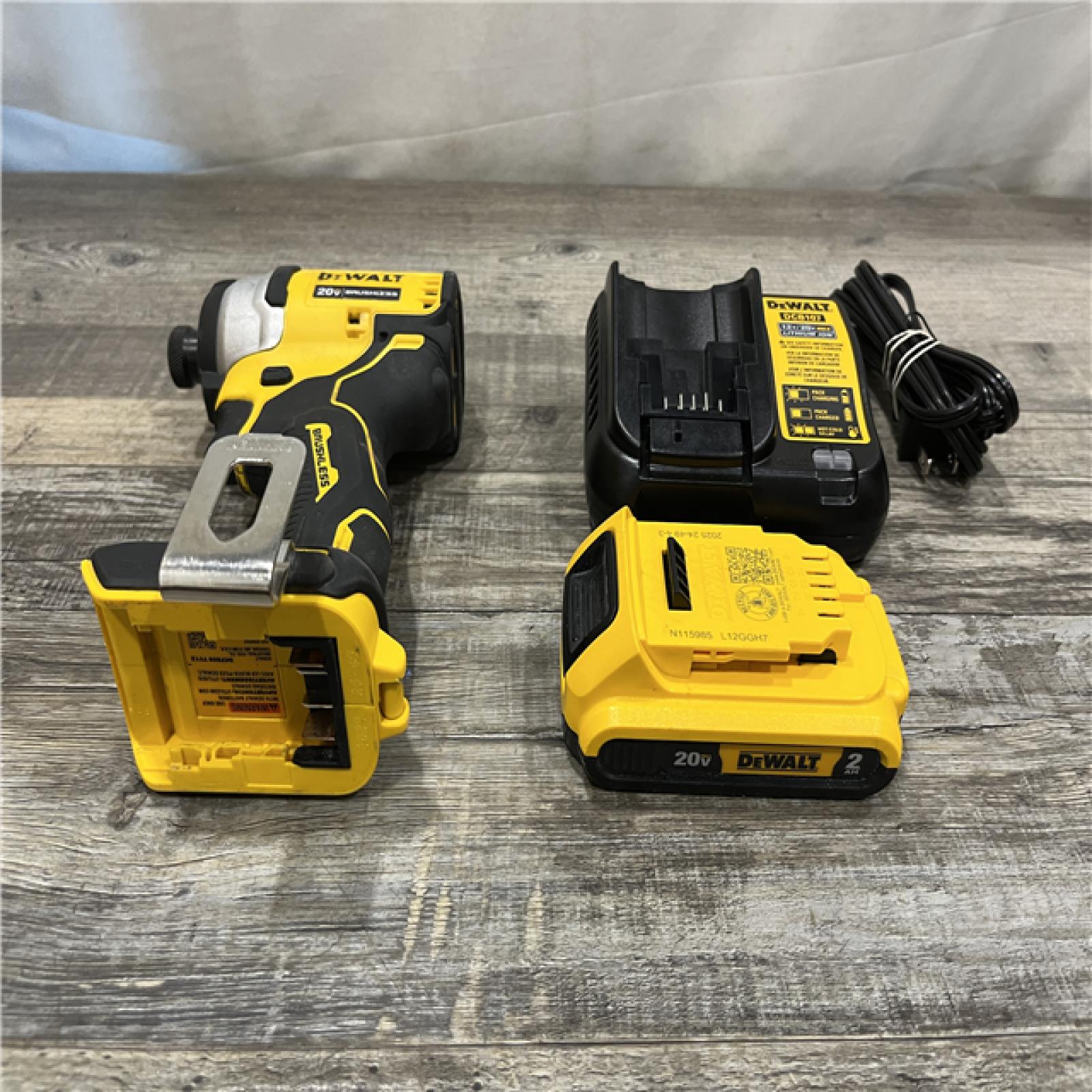 AS-IS DEWALT Atomic 20V Max Lithium-Ion Brushless Cordless Compact 1/4 in. Impact Driver Kit