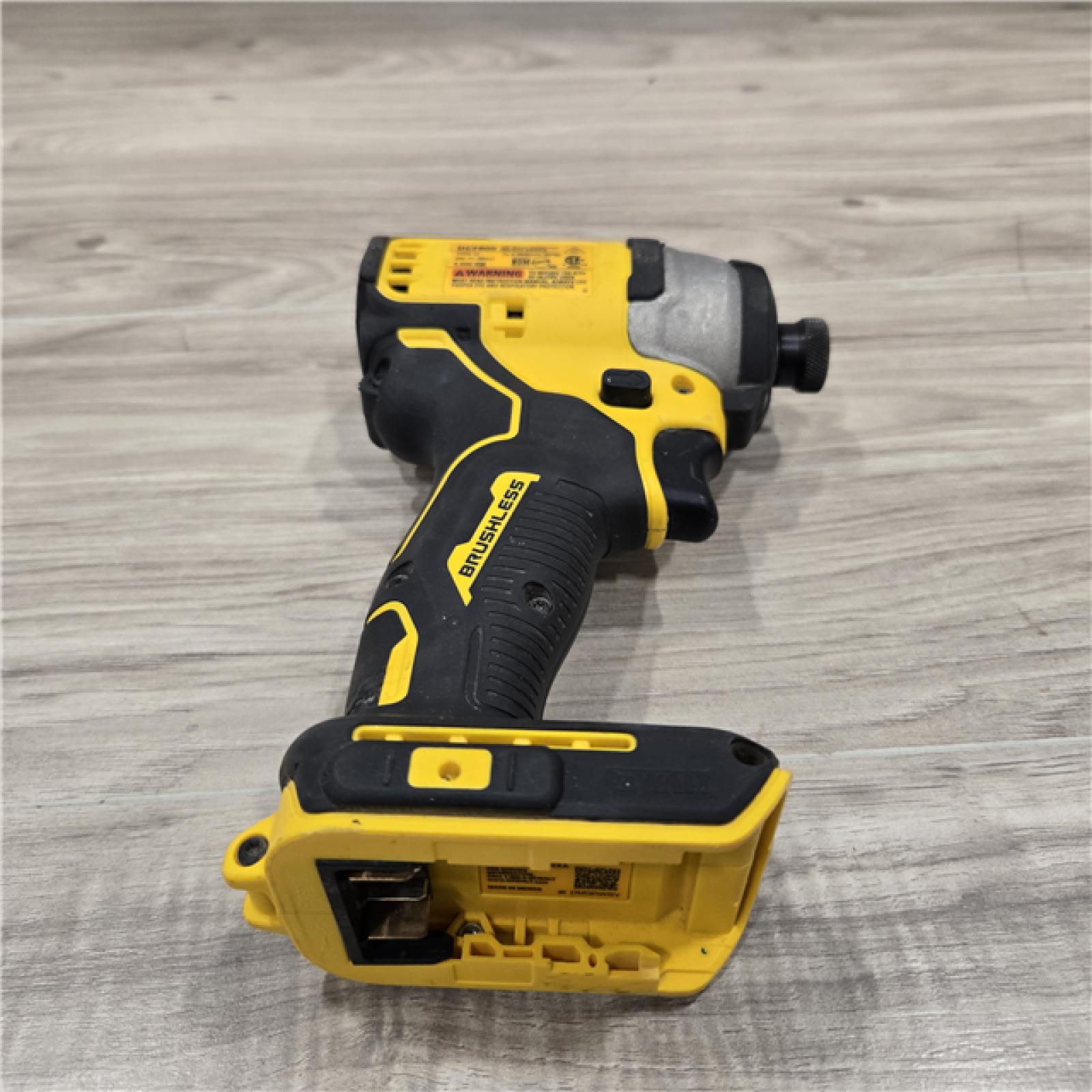 AS-IS DeWALT ATOMIC 20V MAX Cordless Compact Impact Driver Kit