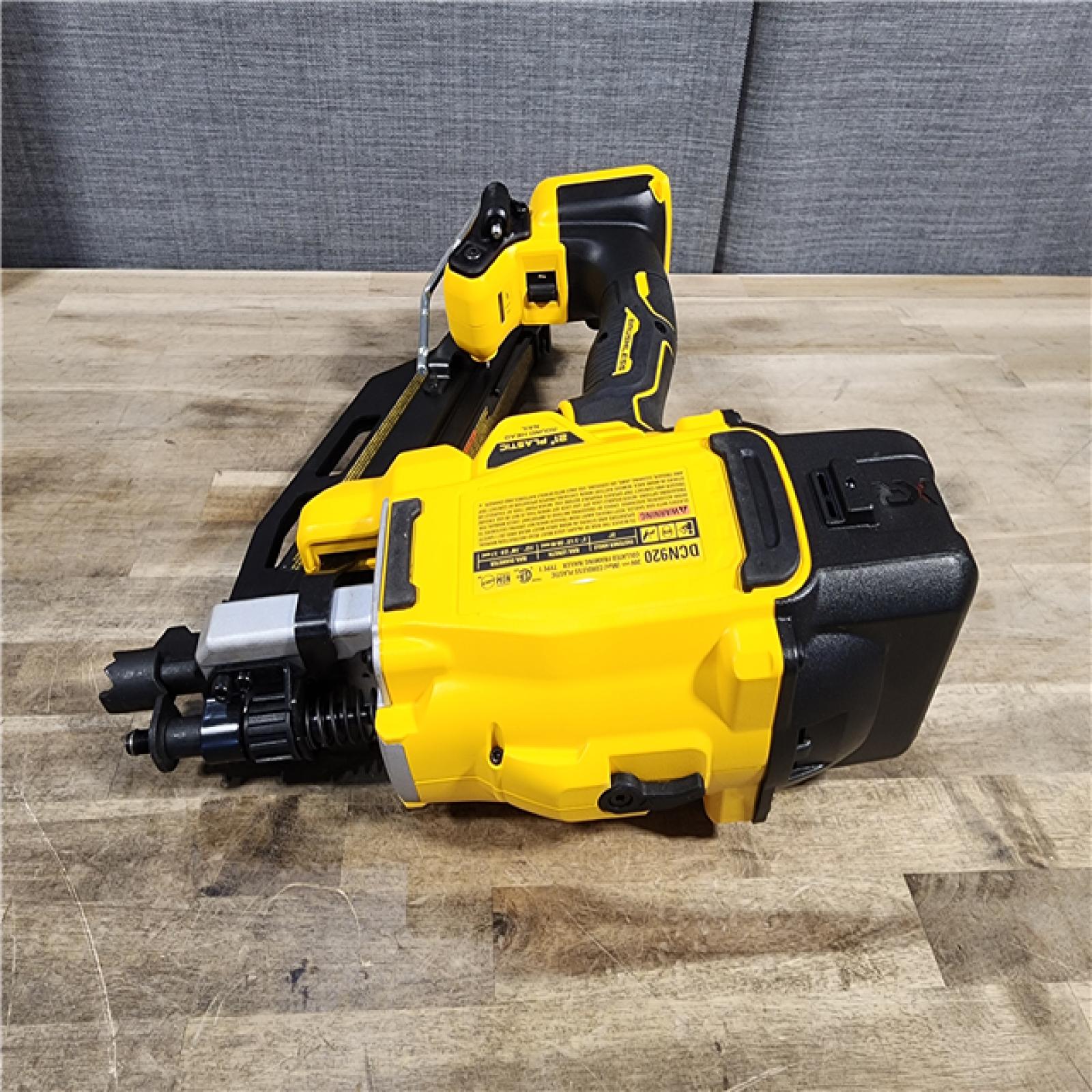 HOUSTON LOCATION - AS-IS DEWALT 20-Volt 21° Cordless Framing Nailer (Tool-Only)