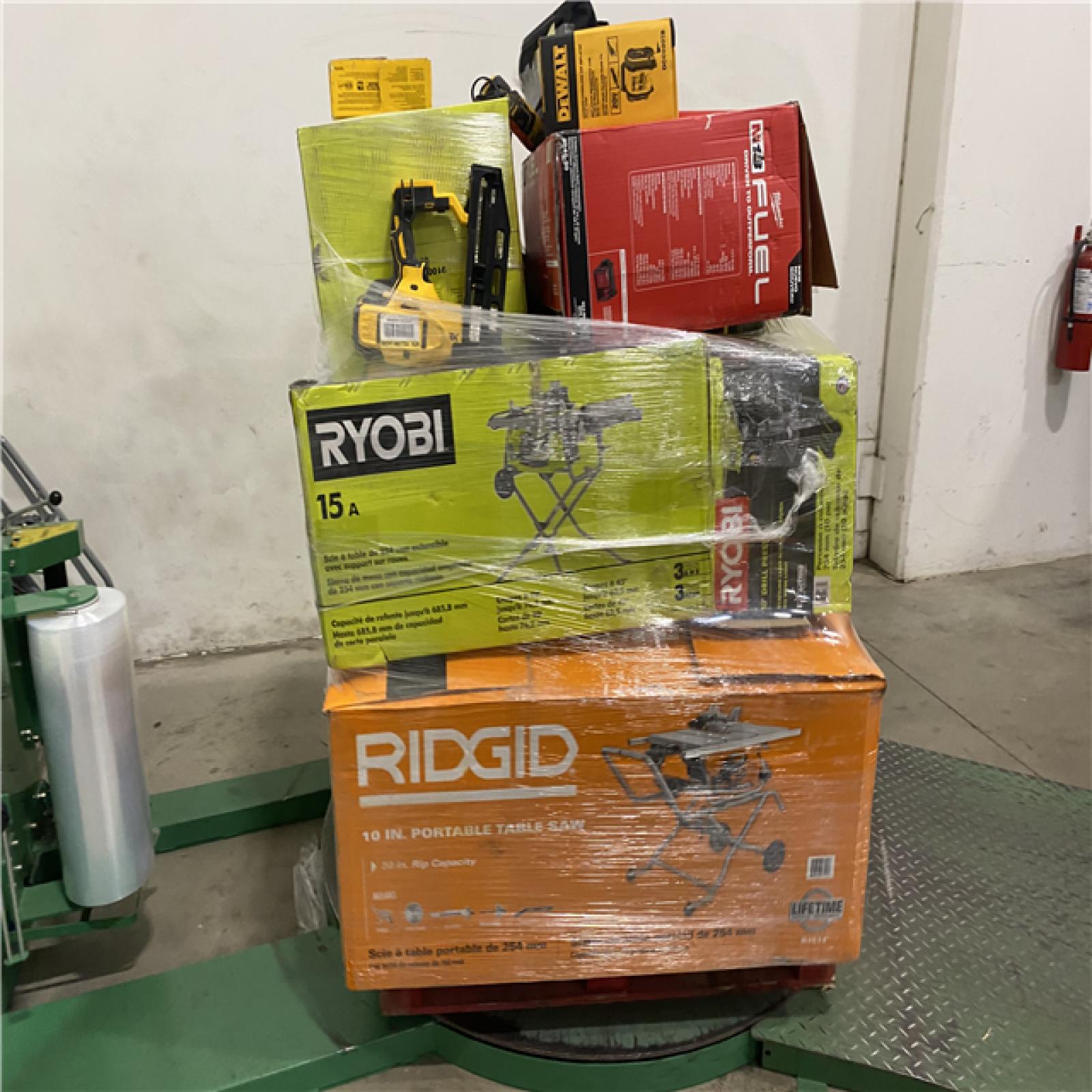 Dallas Location - As-Is Tool Pallet