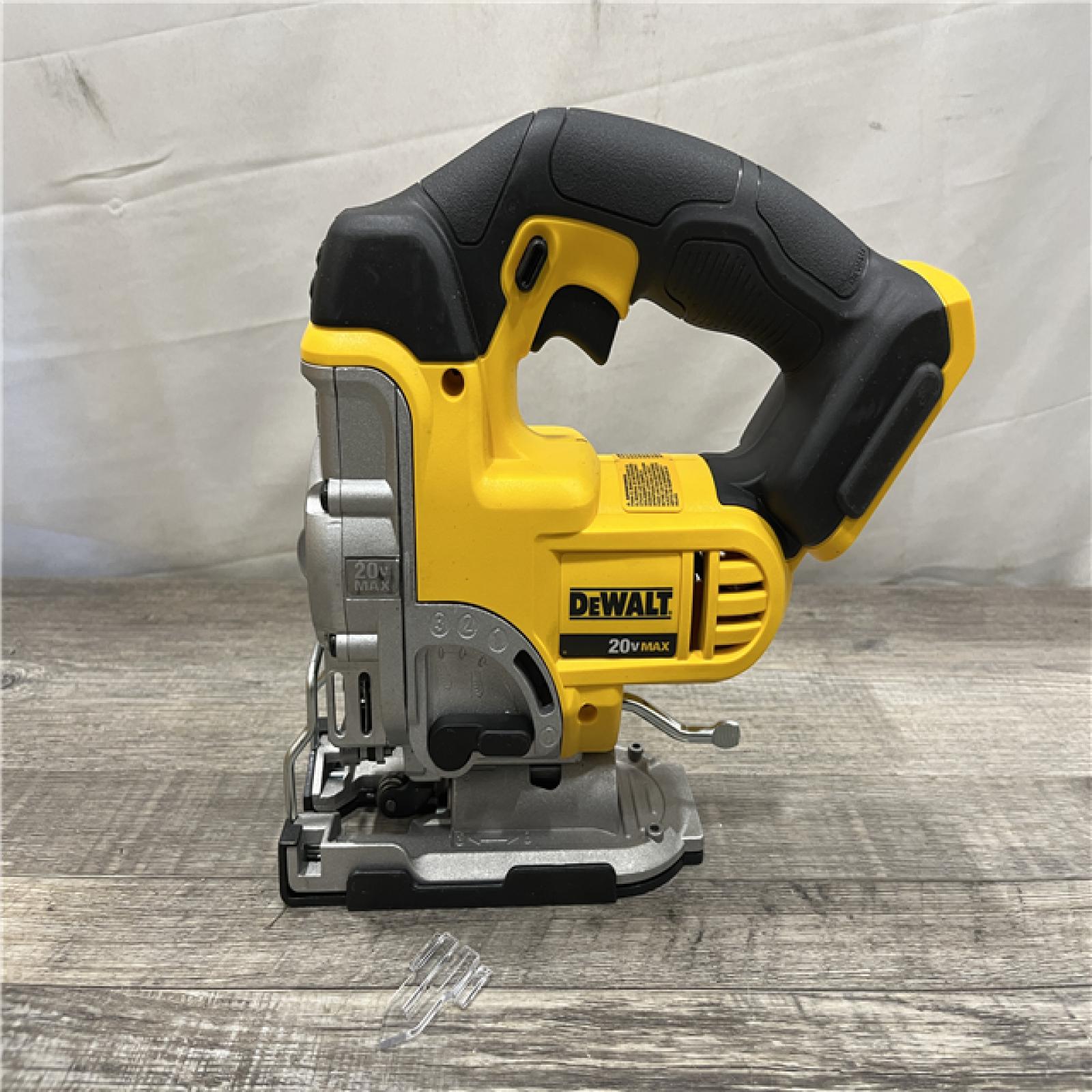 AS-IS DEWALT 20V MAX Cordless Jig Saw (Tool Only)