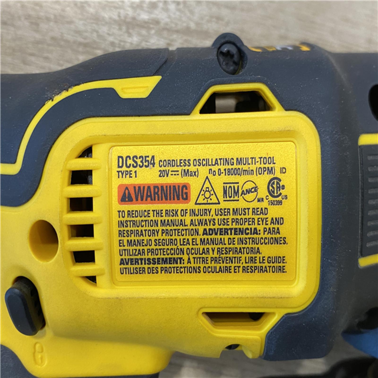 AS-IS DEWALT ATOMIC 20V MAX Brushless Oscillating Multi Tool and 20V MAX POWERSTACK Compact Battery Starter Kit