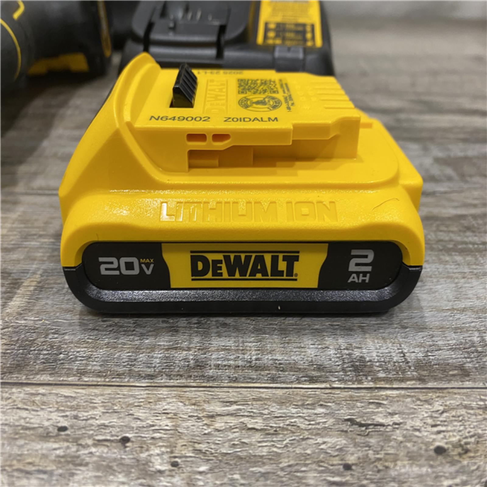 AS-IS DEWALT Atomic 20V Lithium-Ion Cordless Compact 1/2 in. Drill/Driver Kit