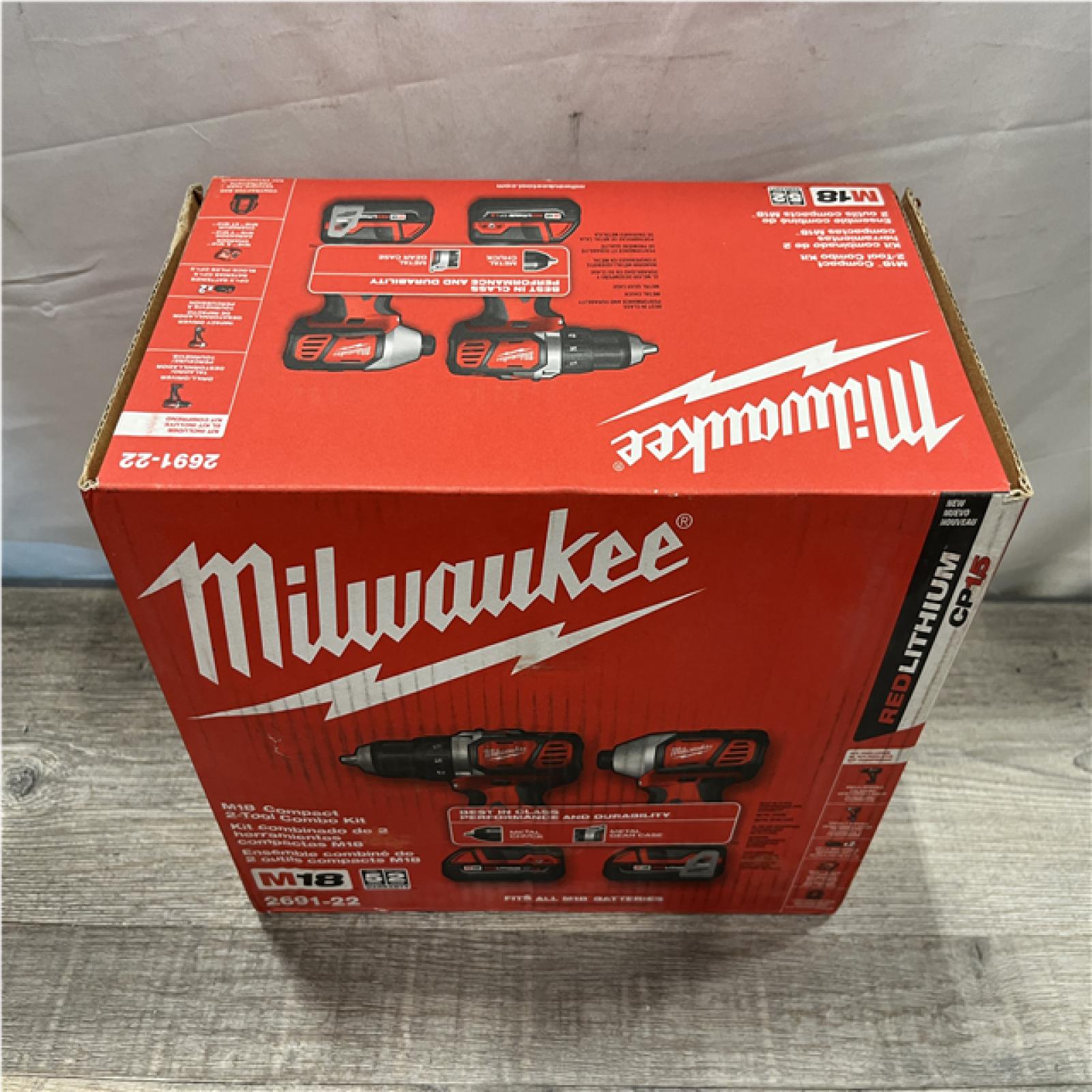 NEW - Milwaukee 18V Lithium-Ion Cordless Drill Driver/Impact Driver Combo Kit