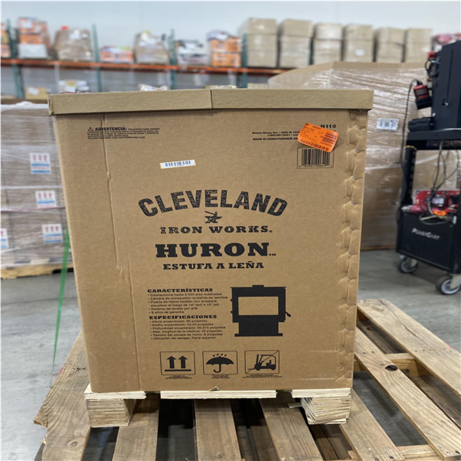 DALLAS LOCATION- Cleveland Iron Works Huron Wood Stove