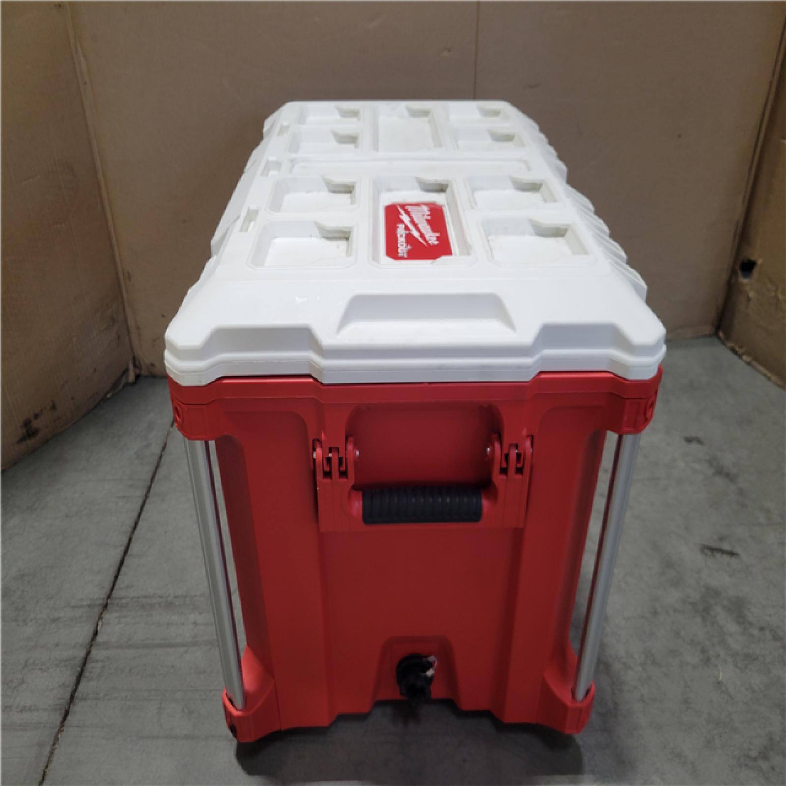 CALIFORNIA AS-IS LIKE NEW MILWAUKEE PACKOUT XL COOLER