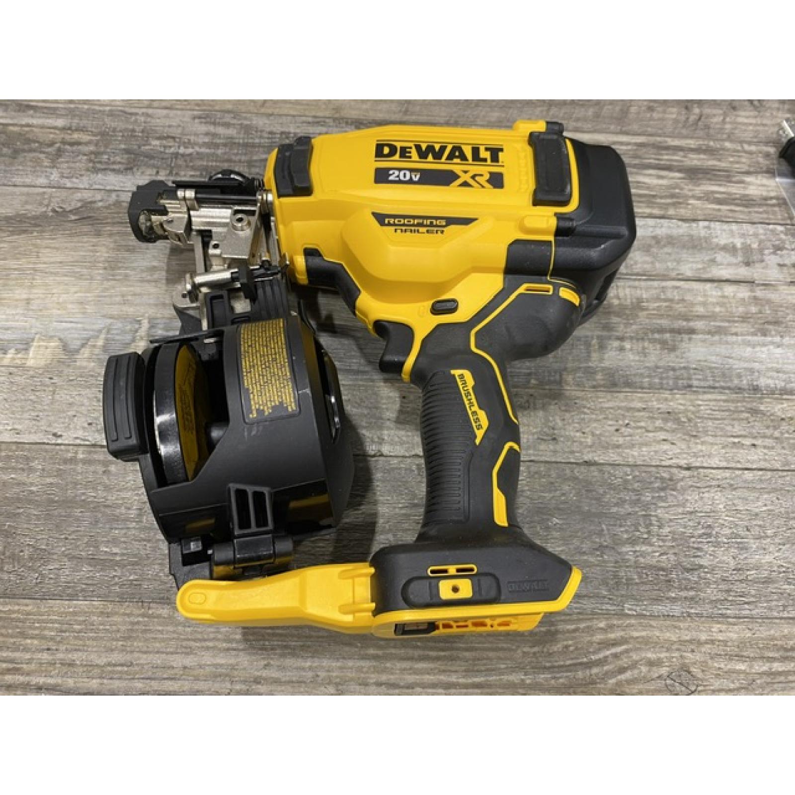 AS-IS DEWALT 20V MAX Lithium-Ion 15-Degree Electric Cordless Roofing Nailer Kit
