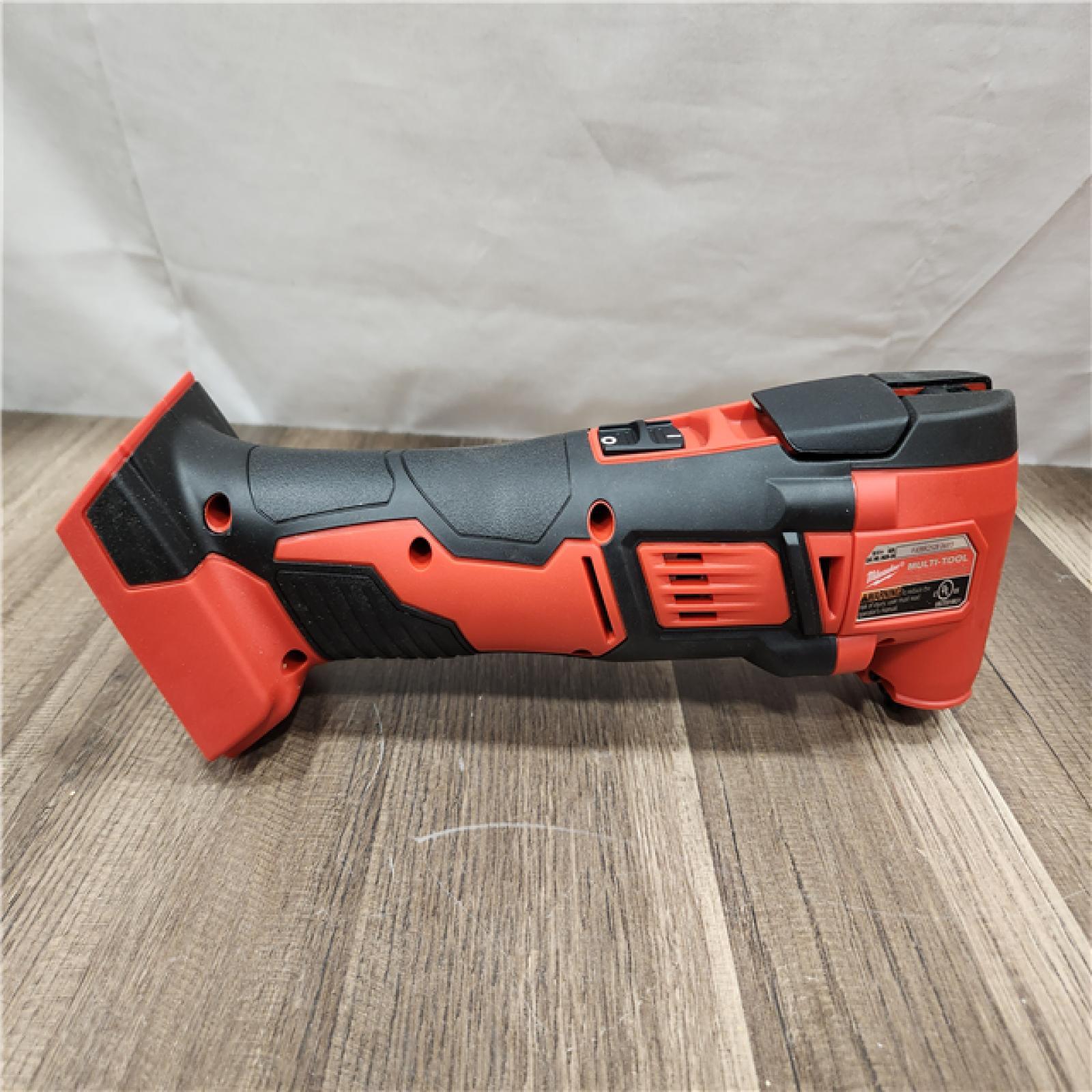 AS-IS- Milwaukee M18 Lithium-Ion Cordless Multi-Tool (Tool Only)
