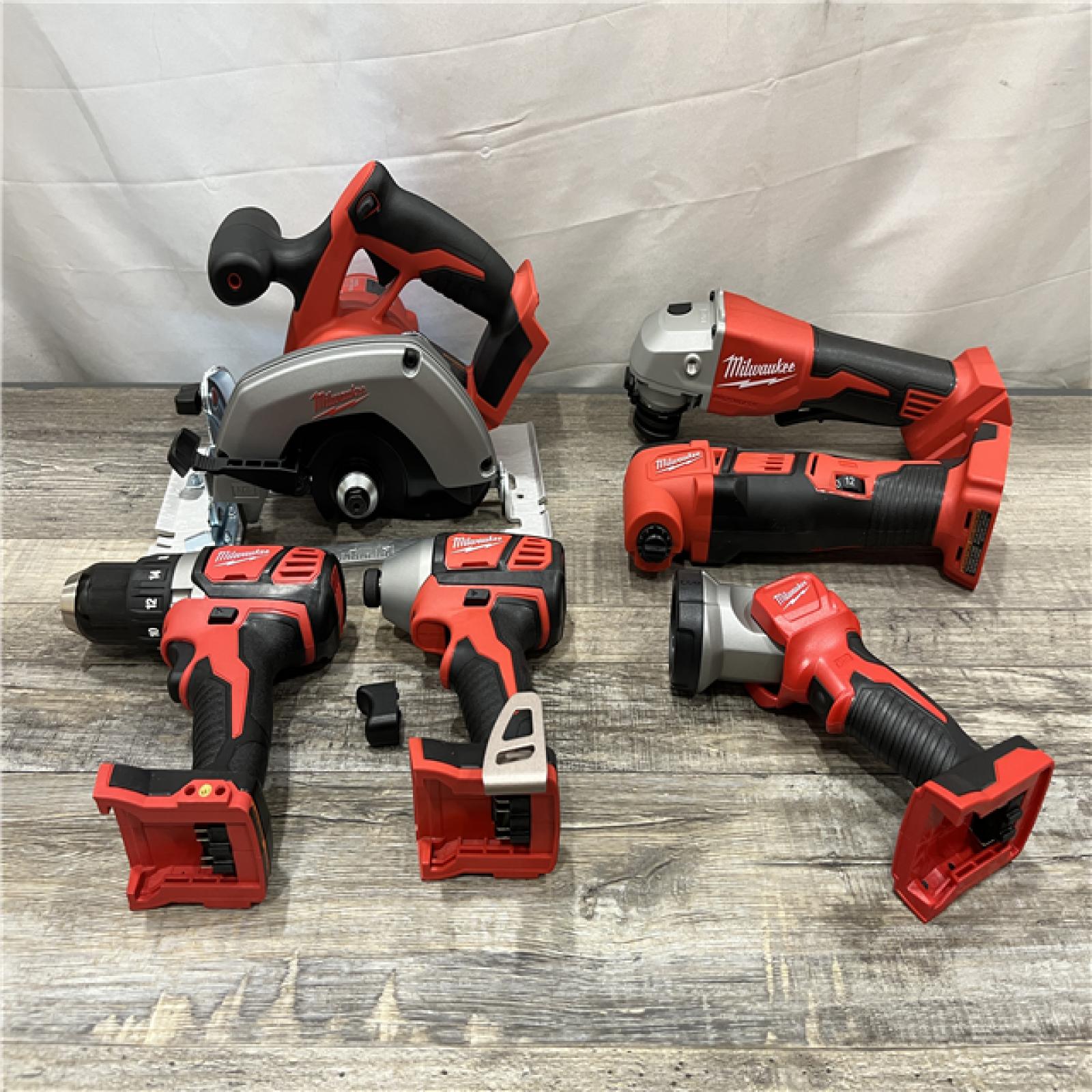 AS-IS Milwaukee 18-Volt Lithium-Ion Cordless (6-Tool) Combo Kit