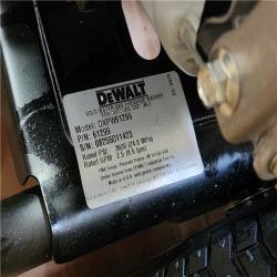 Phoenix NEW DEWALT 3600 PSI 2.5 GPM Cold Water Gas Professional Pressure Washer with HONDA GX200 Engine