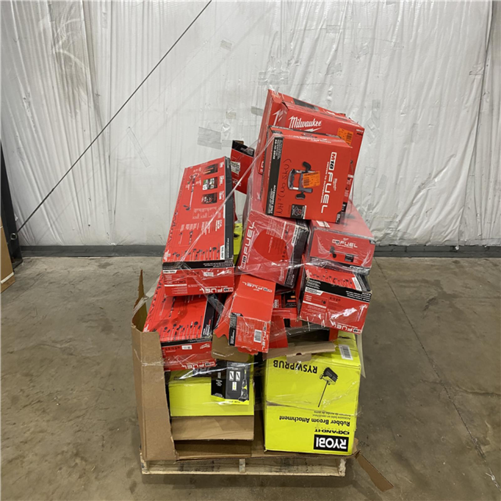 Houston Location AS IS - Tool Pallet