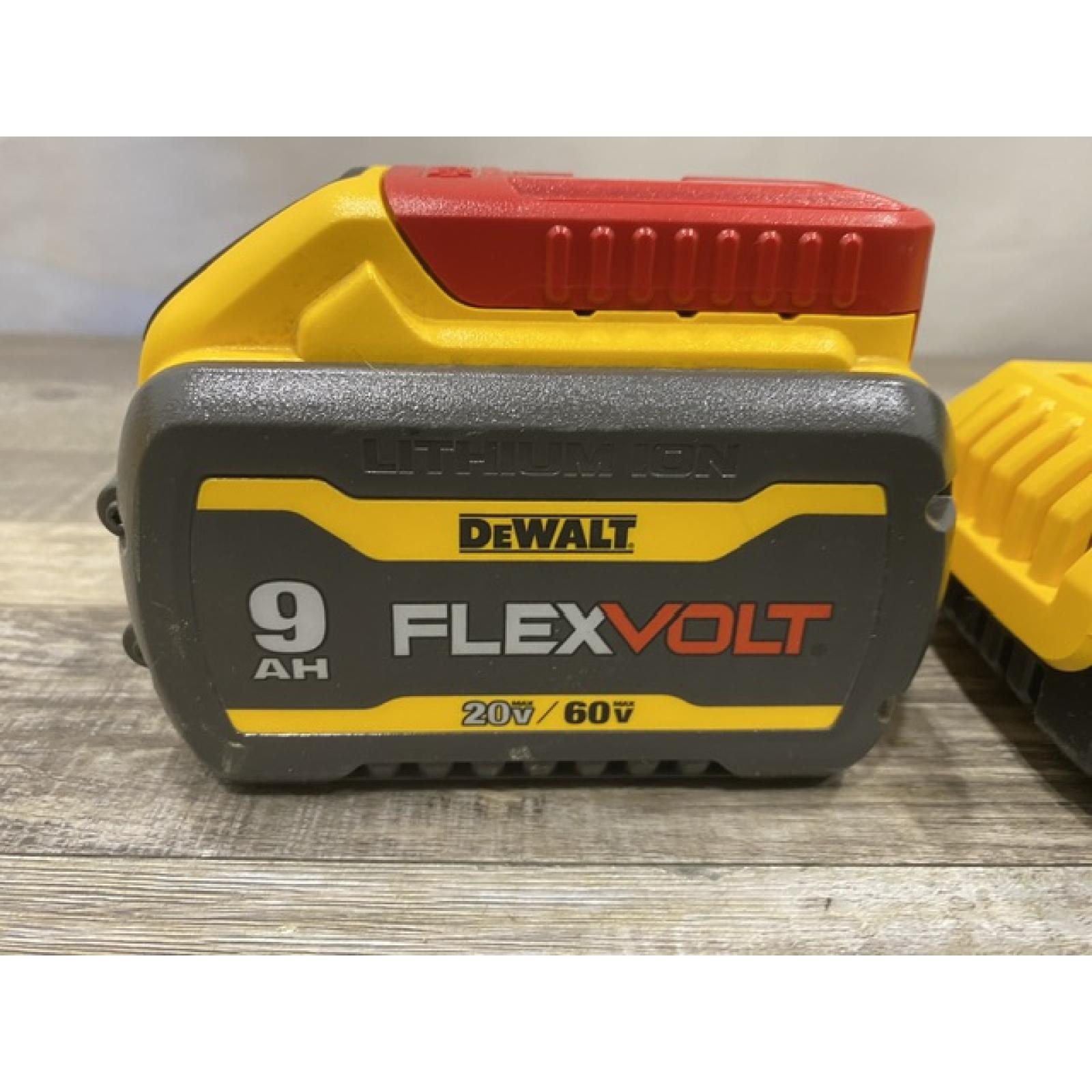 AS-IS DEWALT 20V/60V MAX FLEXVOLT Lithium-Ion 9.0Ah Battery and Charger Starter Kit